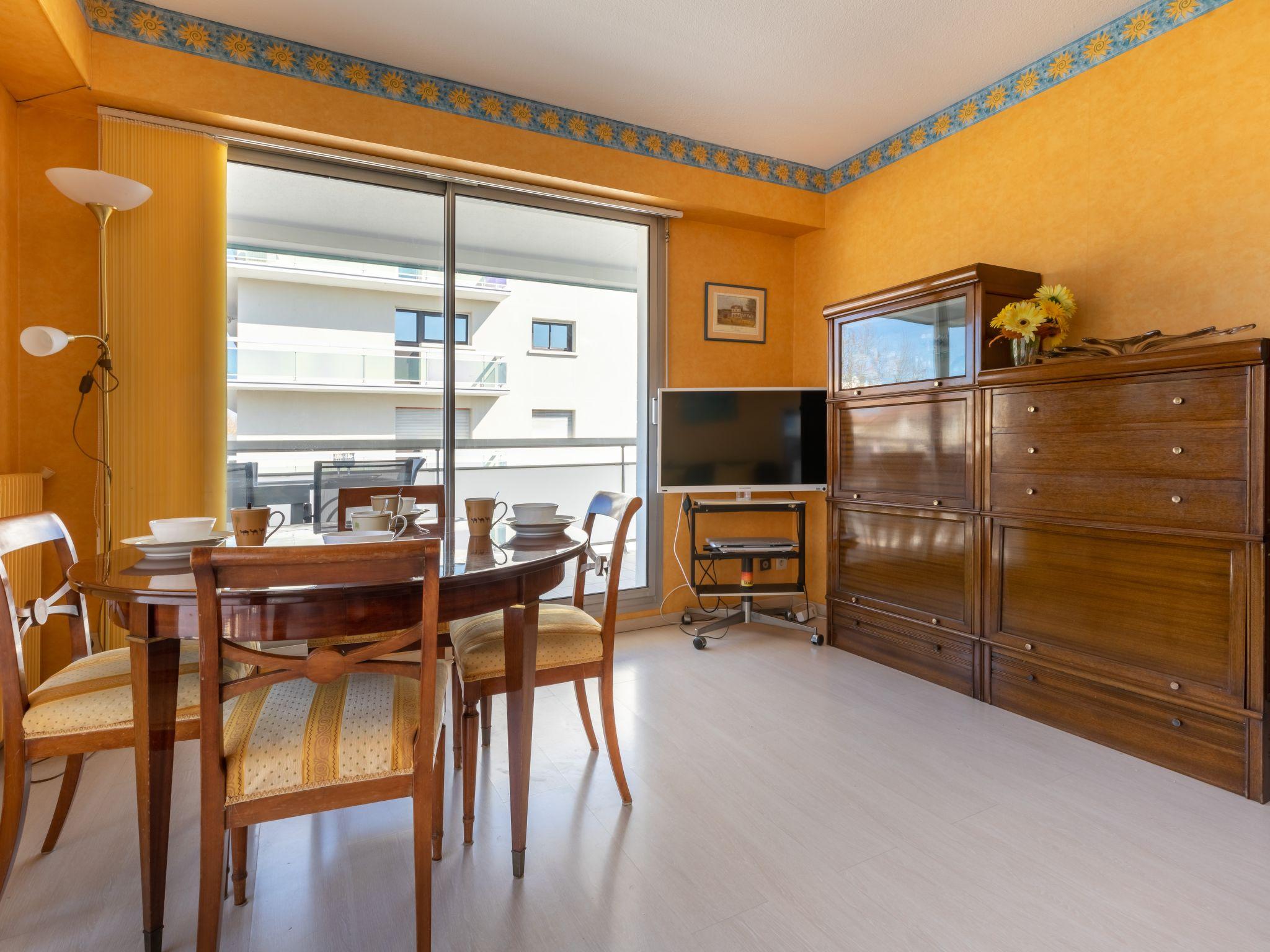 Photo 8 - 2 bedroom Apartment in Arcachon with terrace and sea view