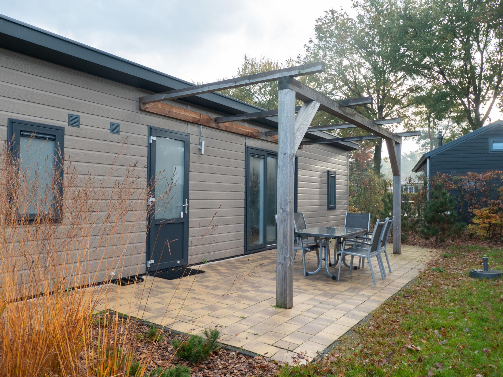 Photo 17 - Maison de 3 chambres à Otterlo avec piscine et terrasse