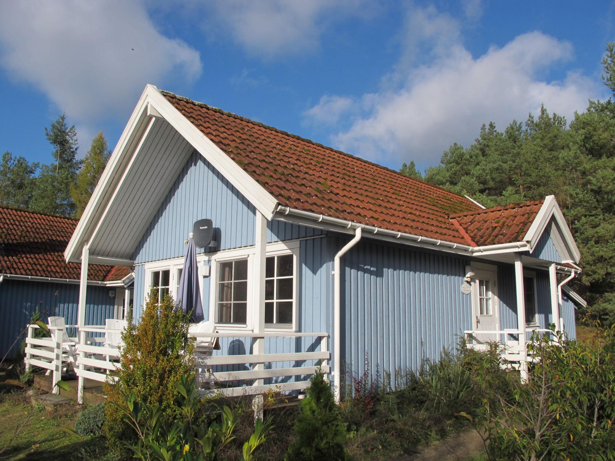 Photo 9 - Maison de 2 chambres à Userin avec jardin et terrasse