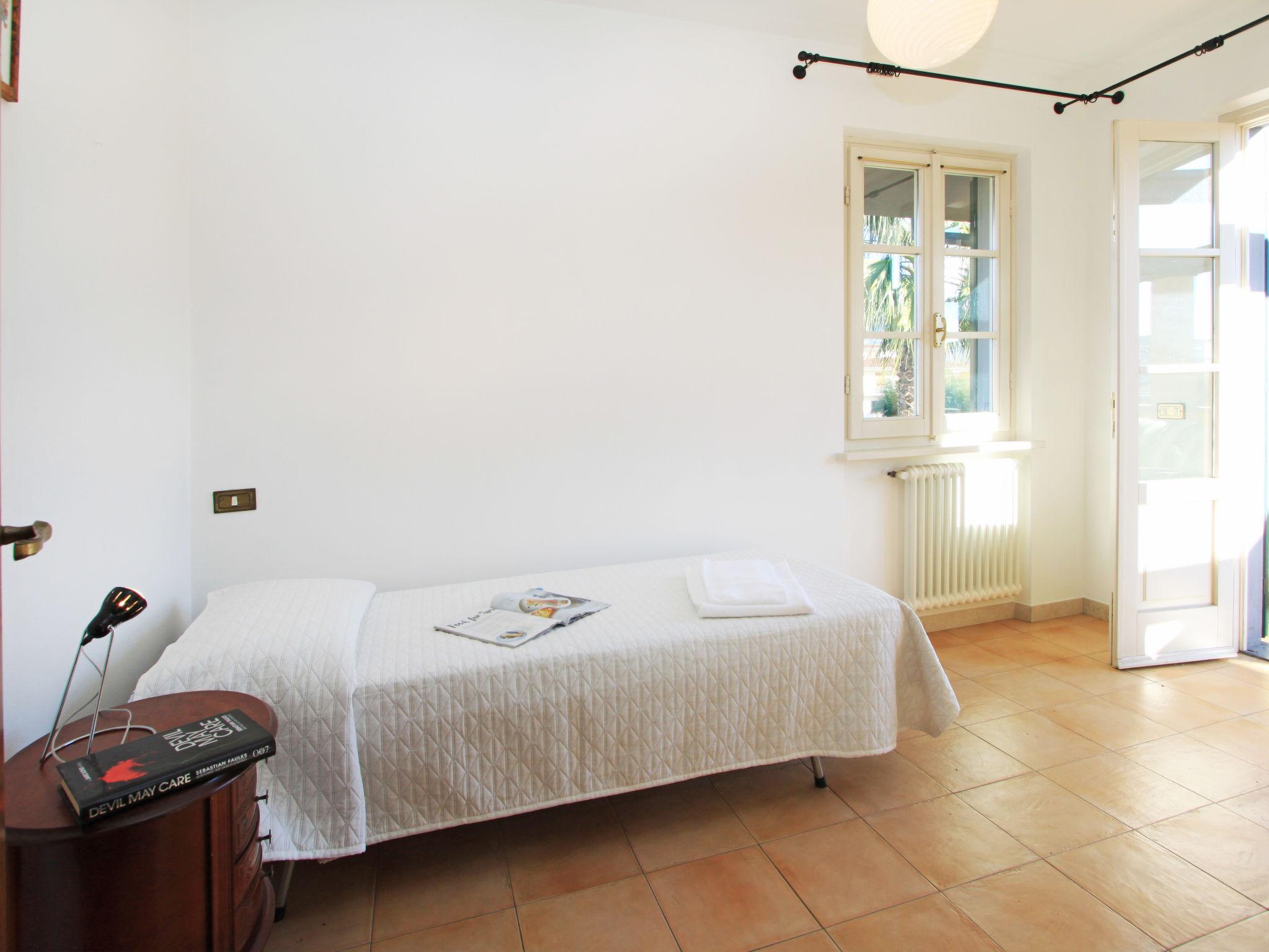 Photo 24 - 4 bedroom House in Forte dei Marmi with garden and sea view