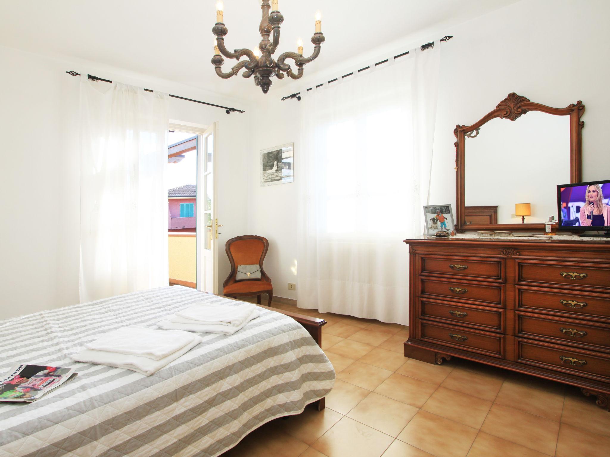 Photo 18 - 4 bedroom House in Forte dei Marmi with garden and sea view