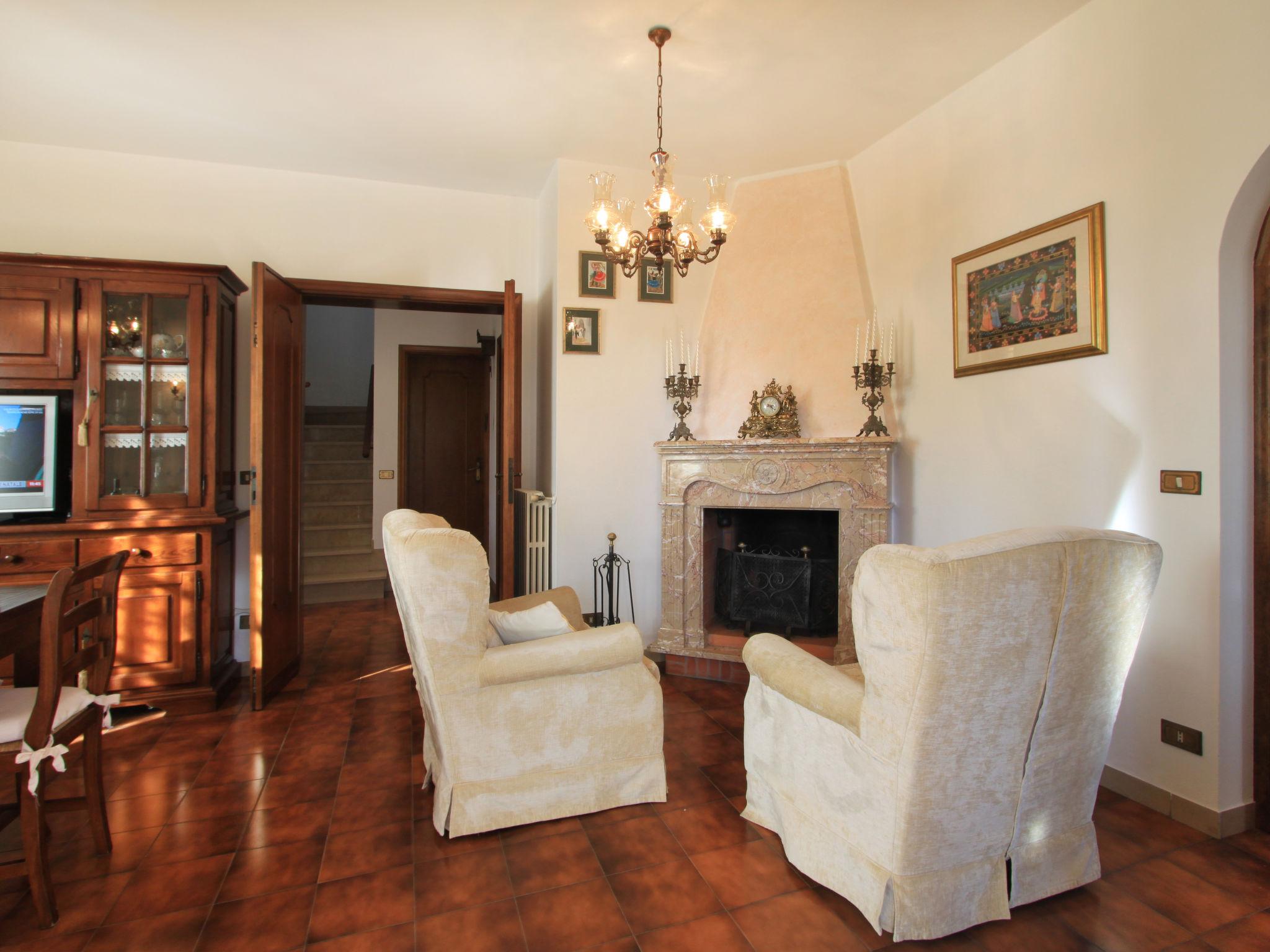 Photo 9 - 4 bedroom House in Forte dei Marmi with garden and sea view