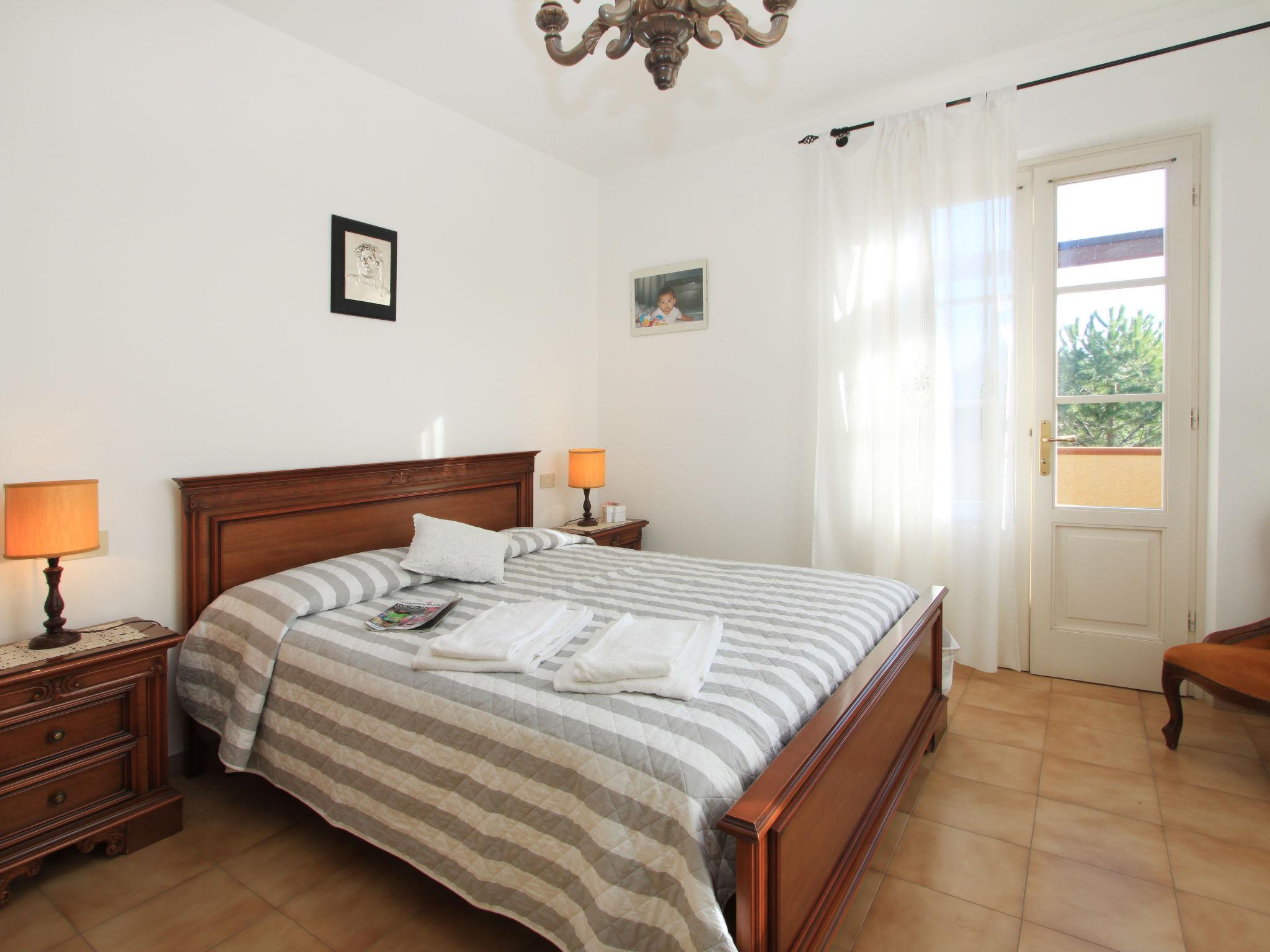 Photo 14 - 4 bedroom House in Forte dei Marmi with garden and terrace