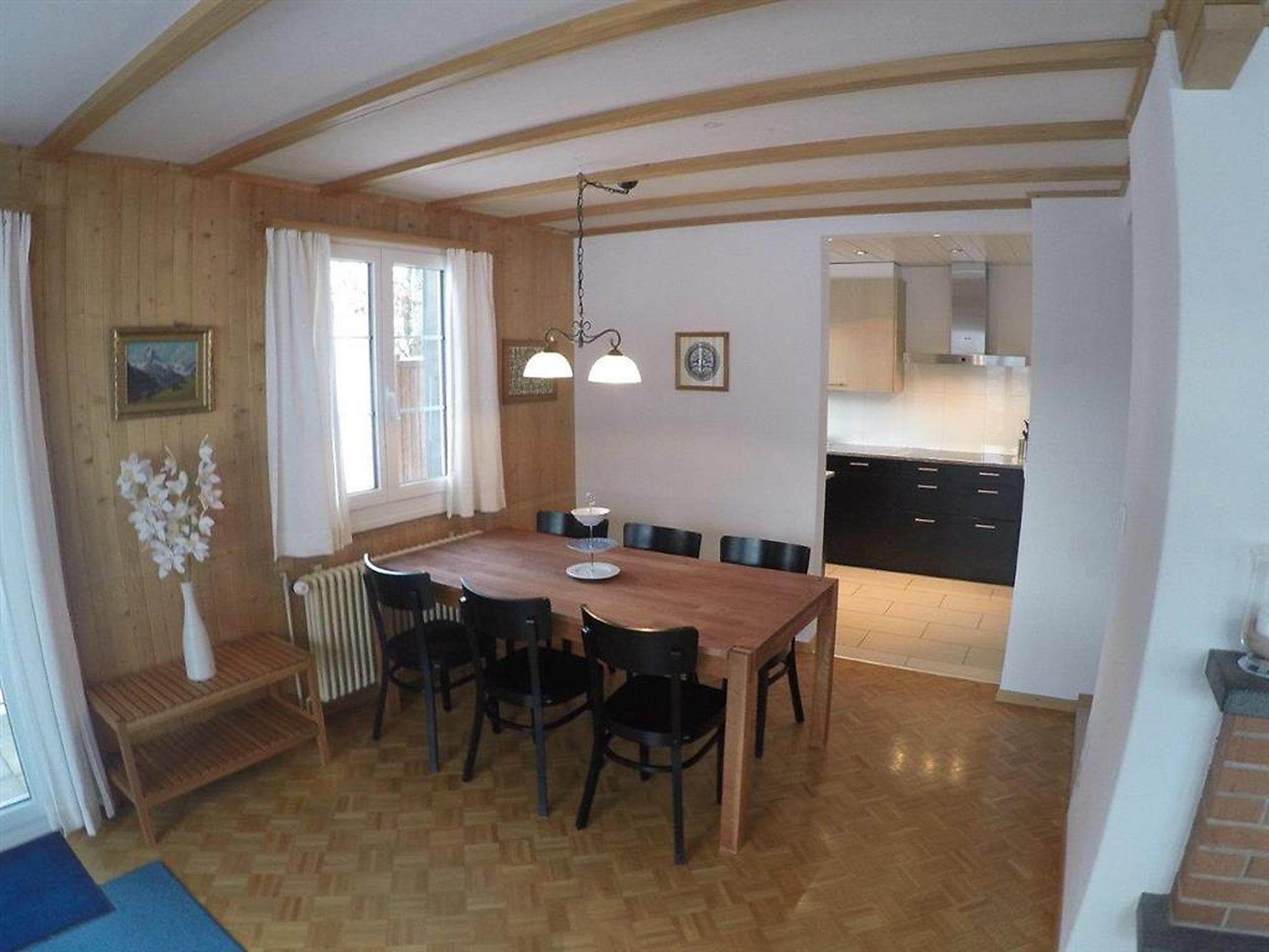 Photo 14 - 3 bedroom Apartment in Saanen