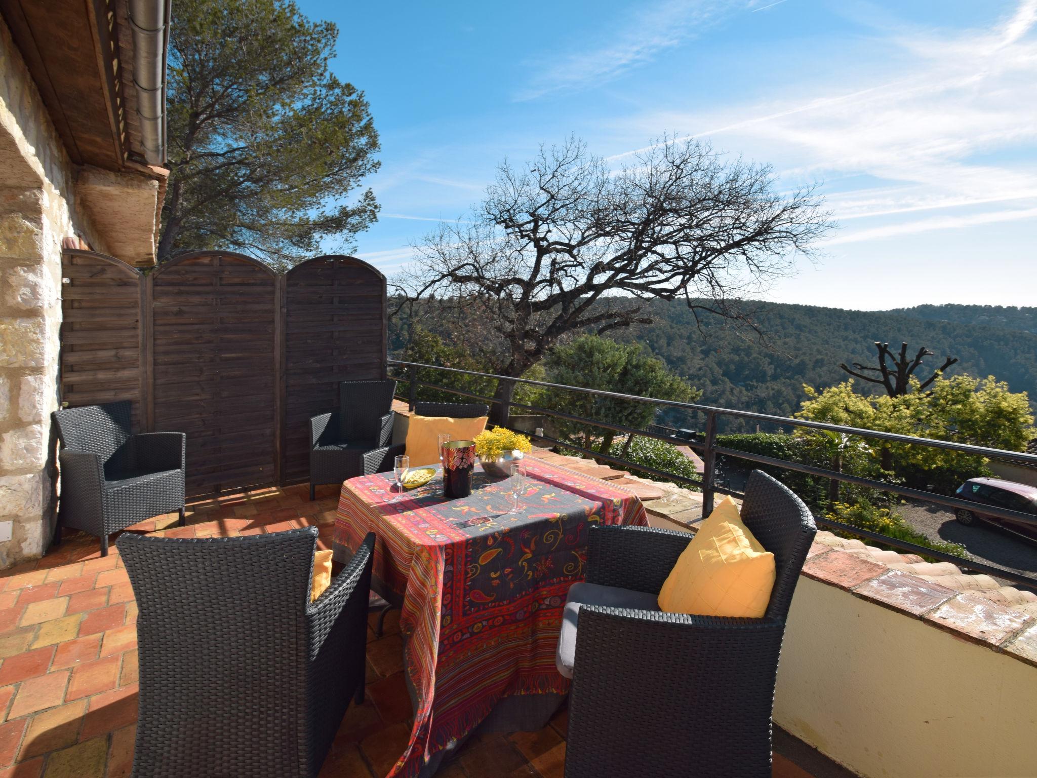 Photo 2 - Appartement de 2 chambres à Vence avec piscine et terrasse