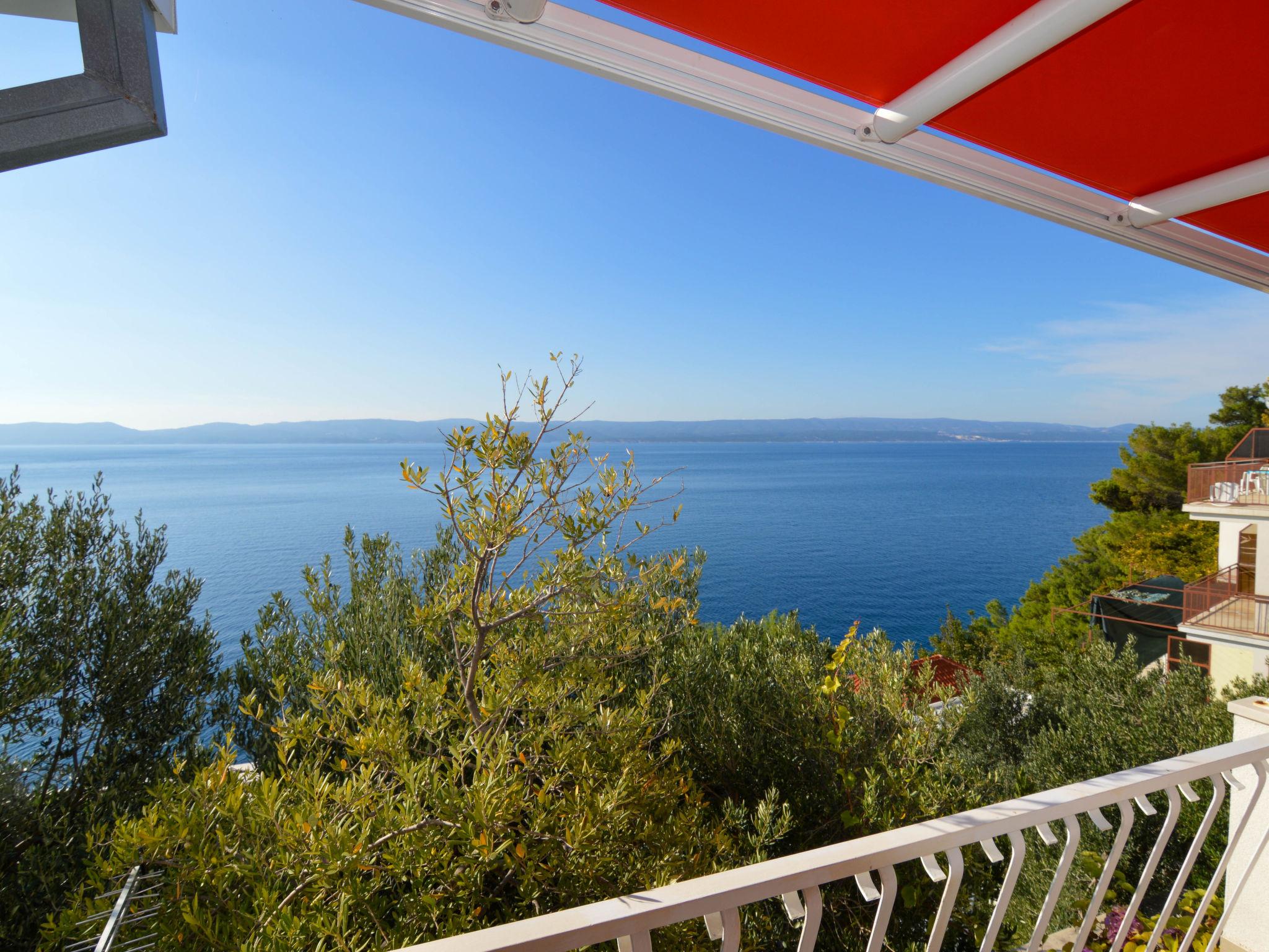 Photo 11 - 2 bedroom Apartment in Omiš with terrace and sea view