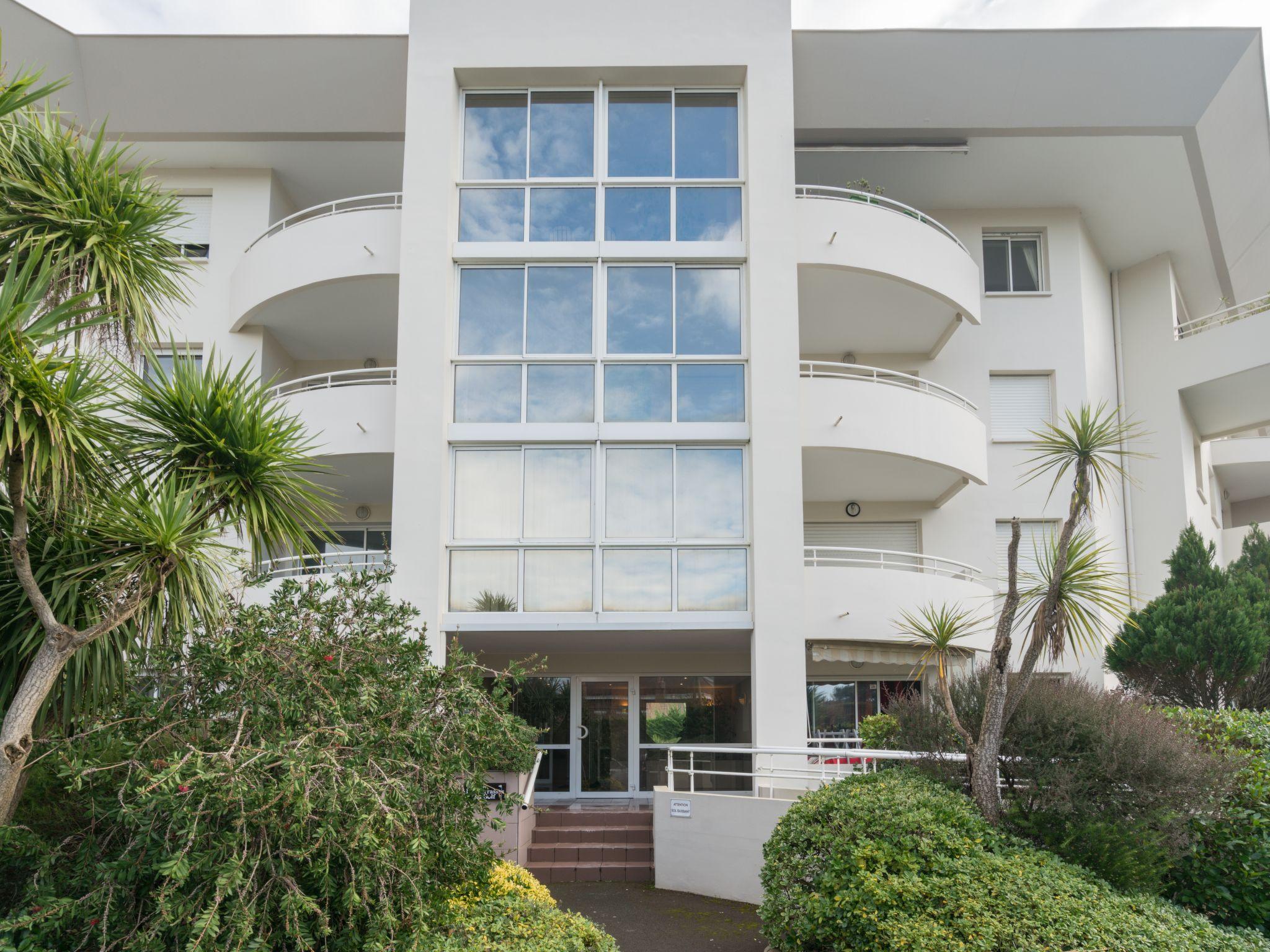 Photo 12 - Apartment in Anglet with terrace and sea view