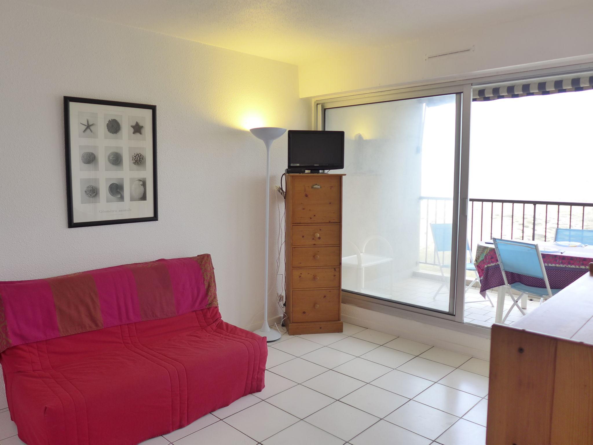 Foto 4 - Appartamento con 1 camera da letto a Lacanau con vista mare