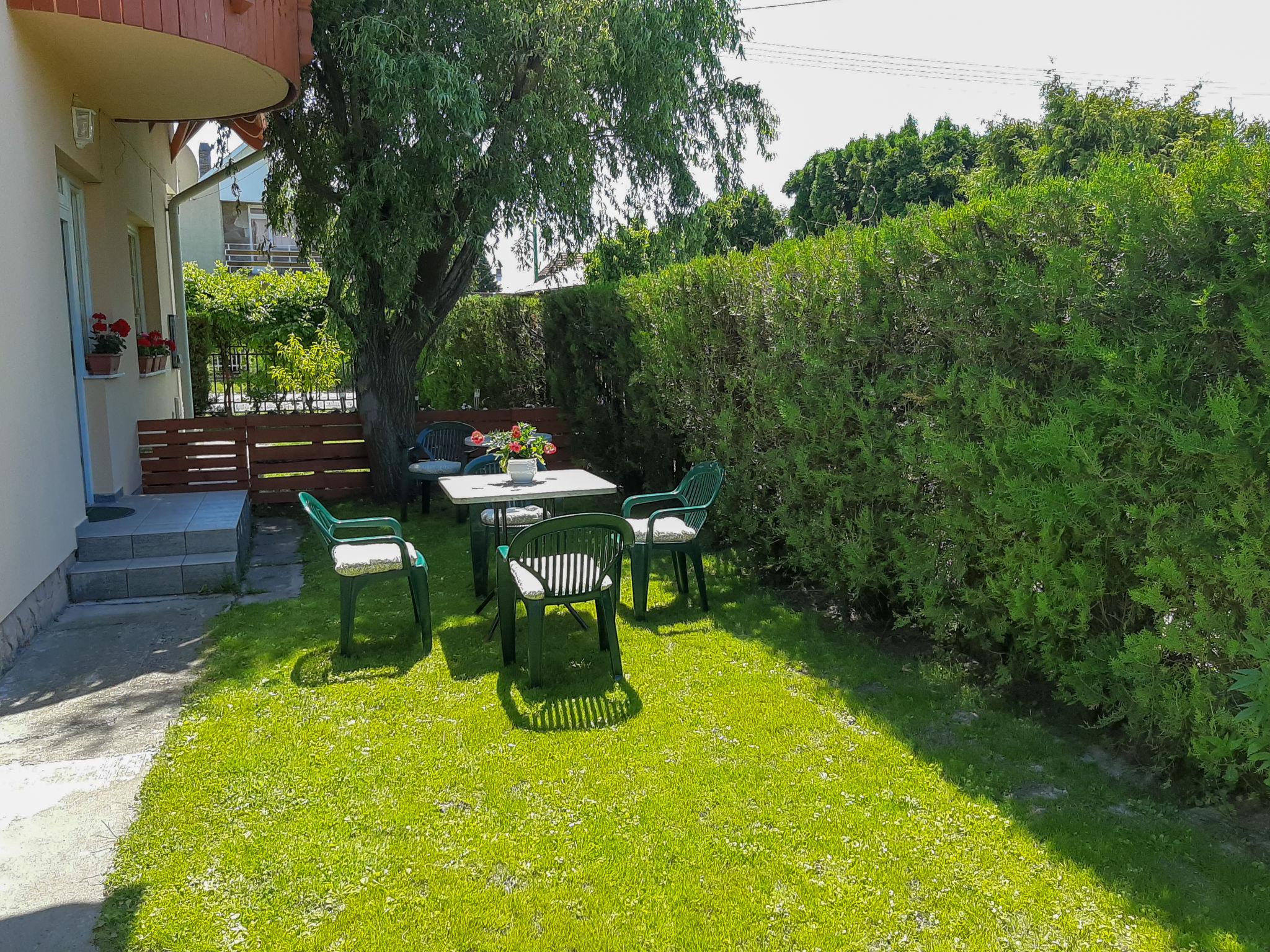 Photo 15 - 3 bedroom Apartment in Balatonmáriafürdő with garden