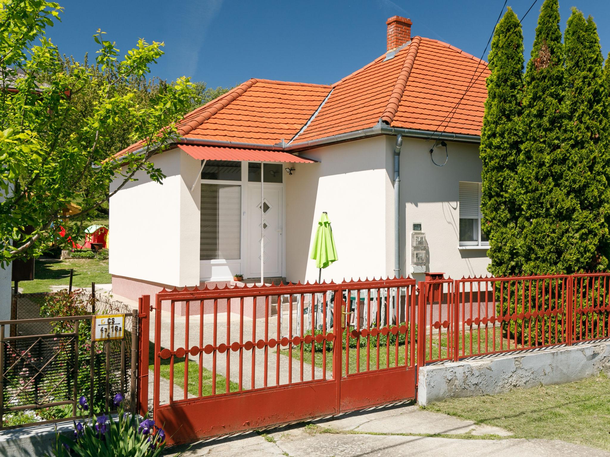 Foto 24 - Casa de 1 quarto em Fonyód com piscina privada e jardim