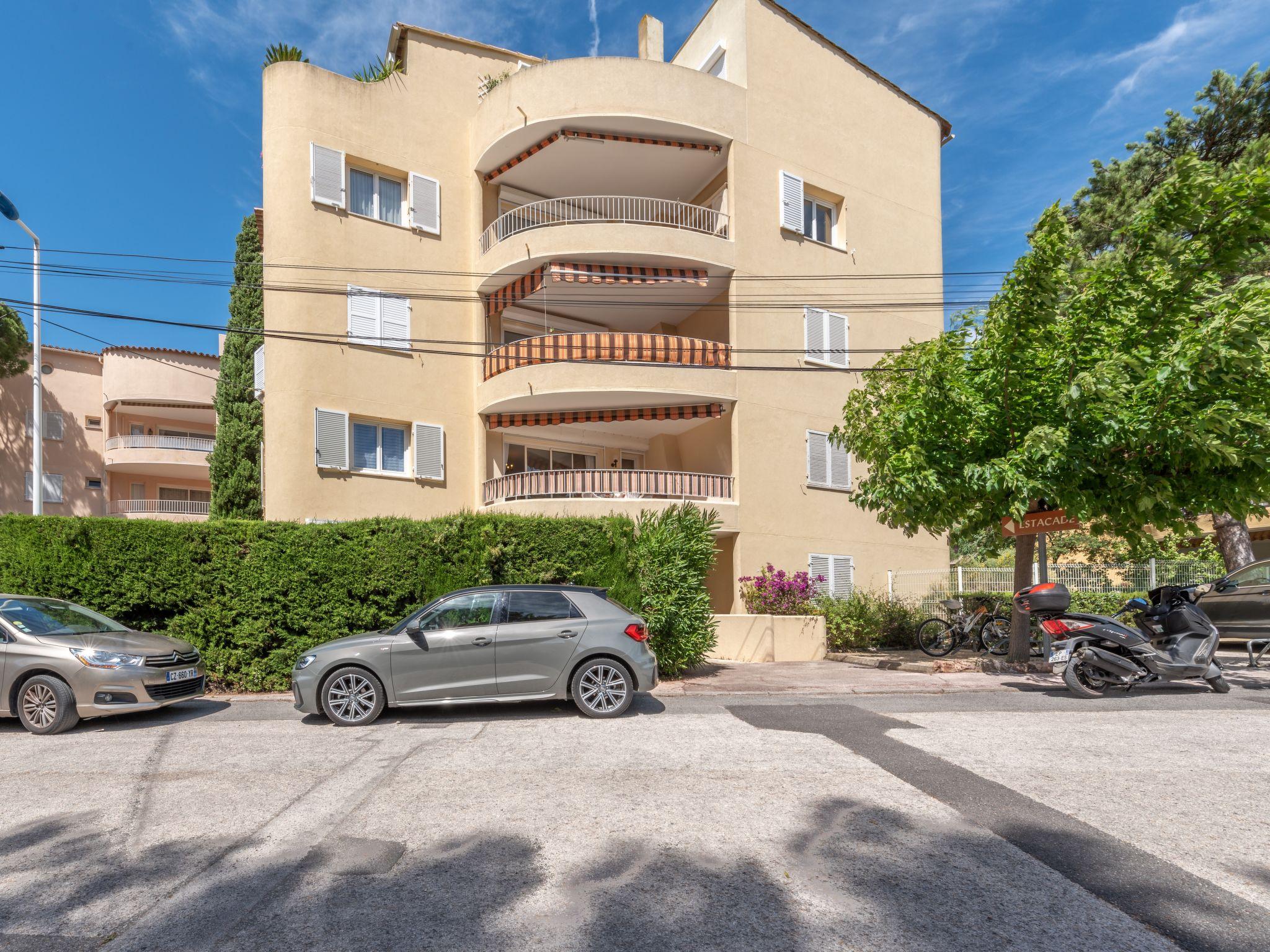 Foto 14 - Apartment mit 2 Schlafzimmern in Cavalaire-sur-Mer mit garten und blick aufs meer