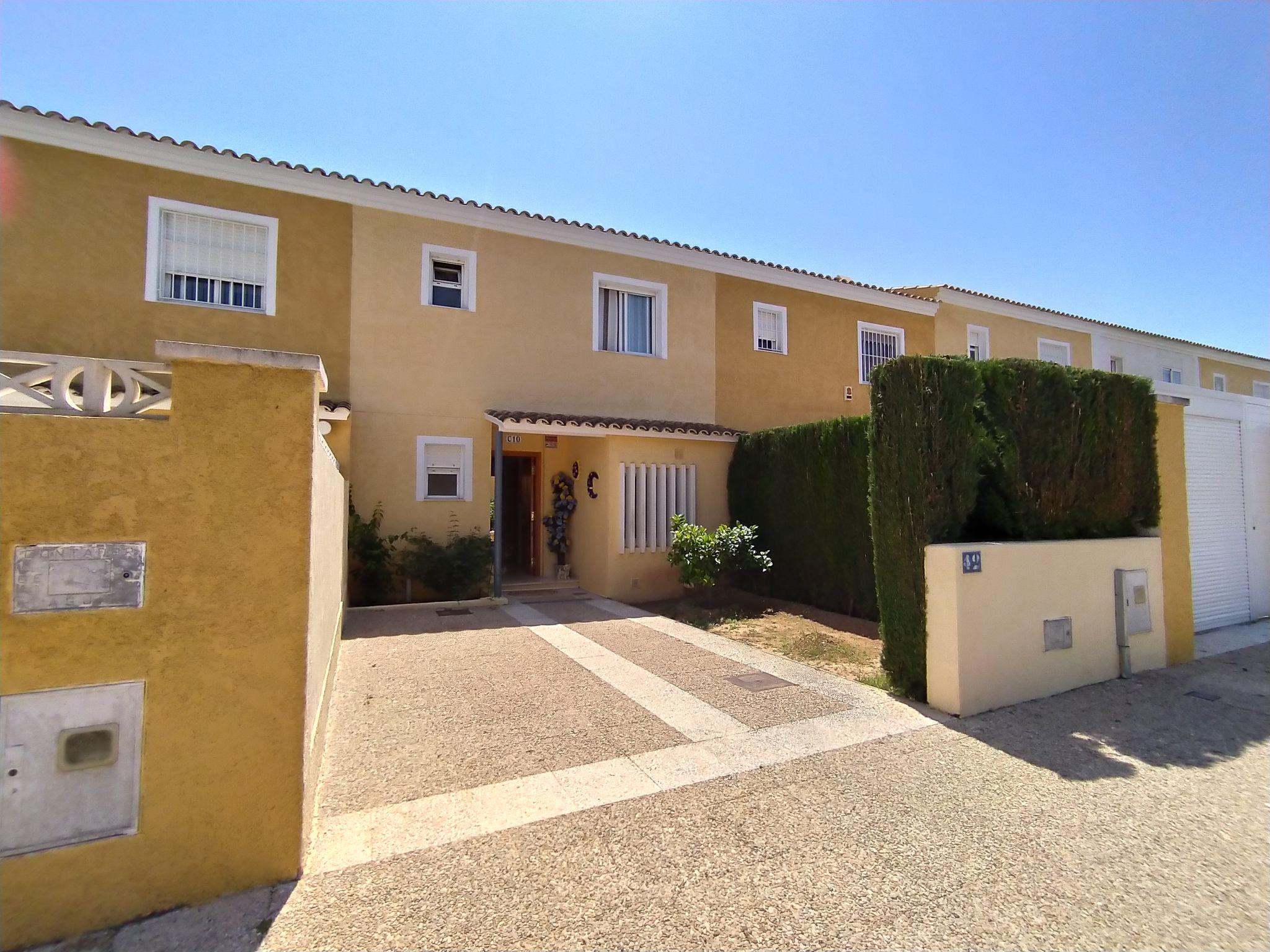 Photo 19 - 3 bedroom House in l'Alfàs del Pi with swimming pool and garden