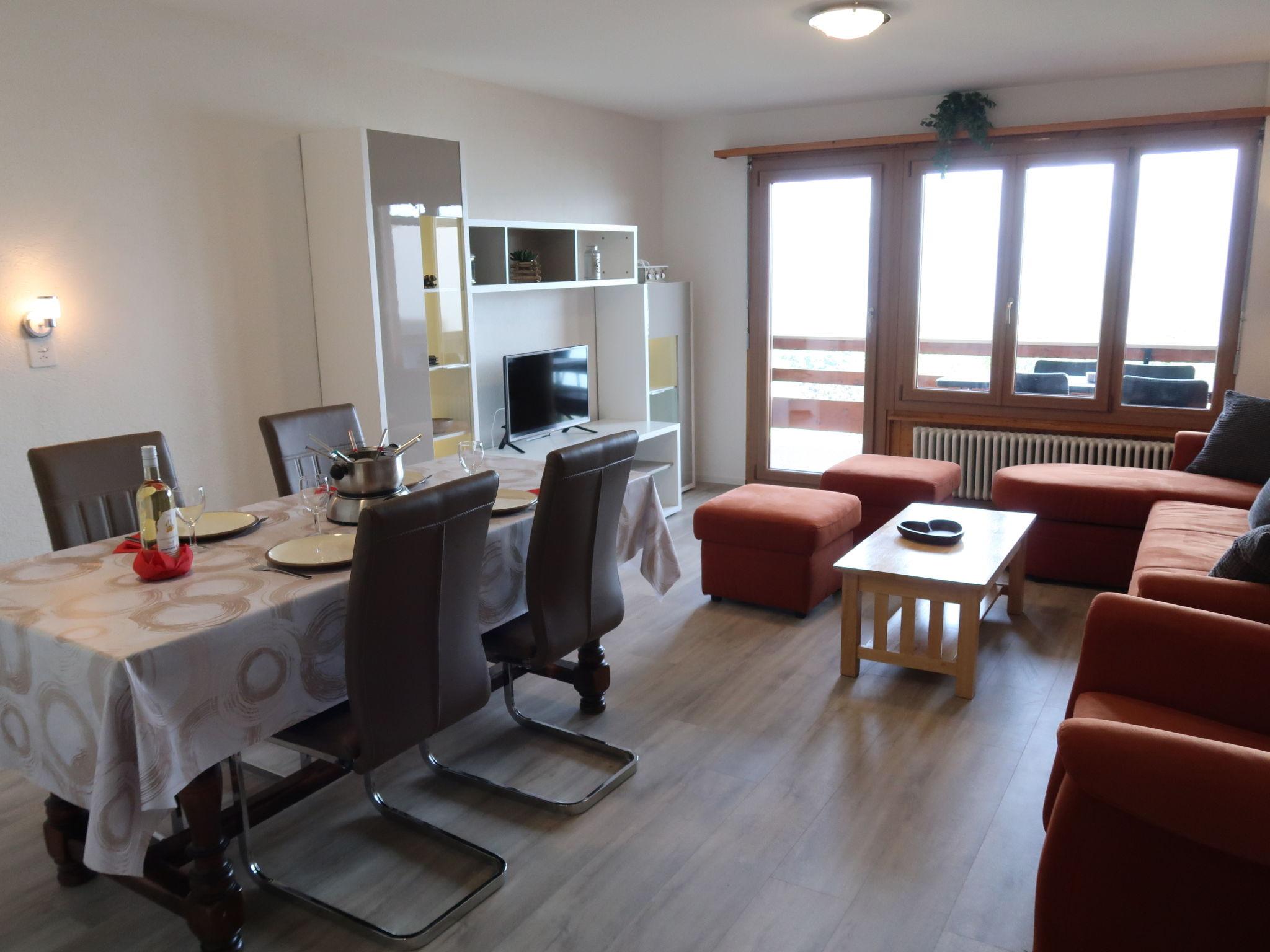 Photo 3 - 1 bedroom Apartment in Nendaz with swimming pool and mountain view