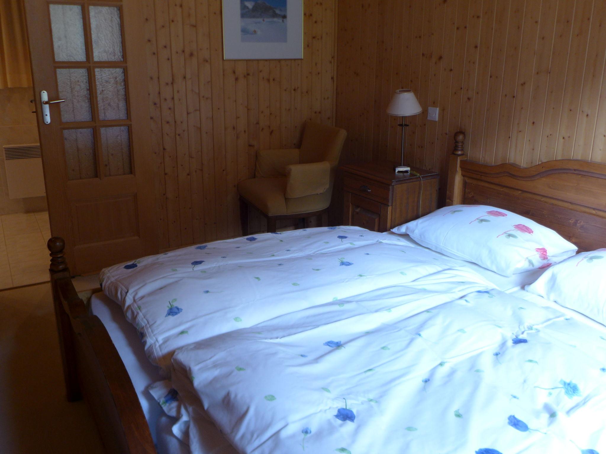 Foto 13 - Casa con 5 camere da letto a Châtel con terrazza e vista sulle montagne