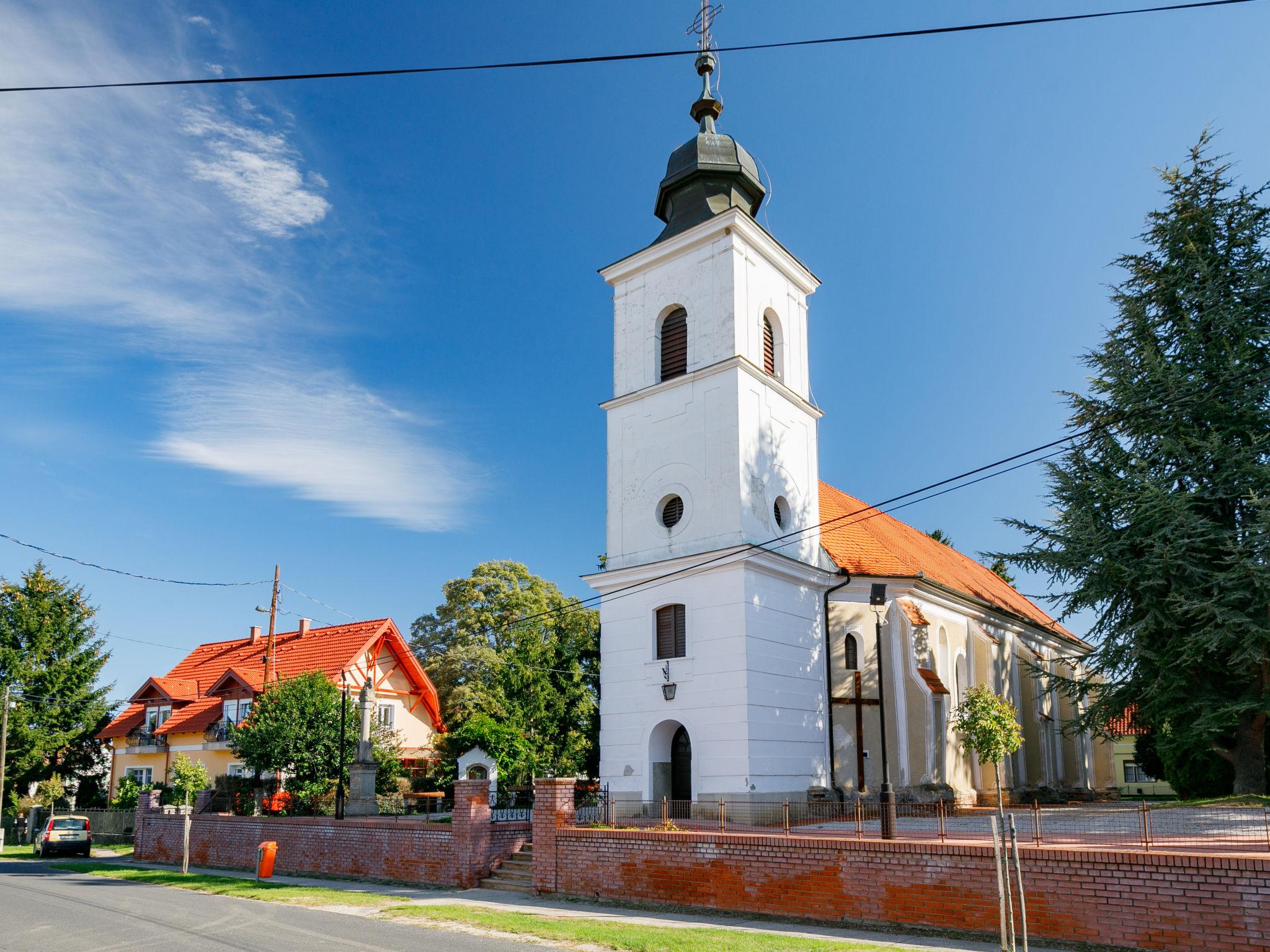 Foto 30 - Apartamento de 4 quartos em Balatonberény com jardim