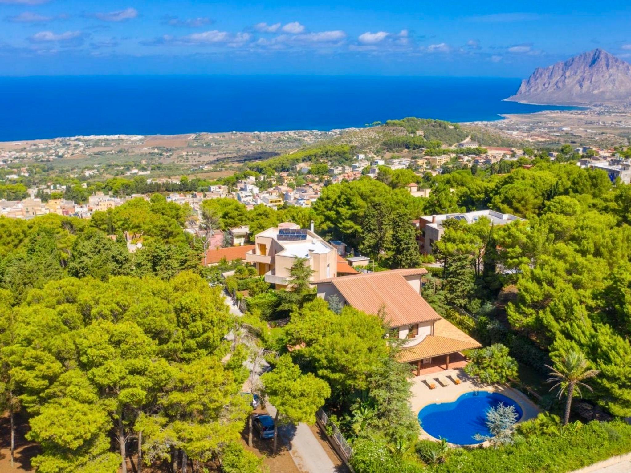 Photo 39 - Maison de 3 chambres à Valderice avec piscine privée et jardin