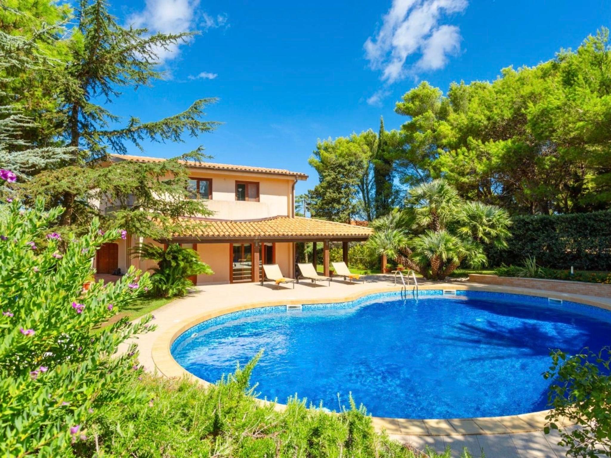 Photo 37 - Maison de 3 chambres à Valderice avec piscine privée et jardin