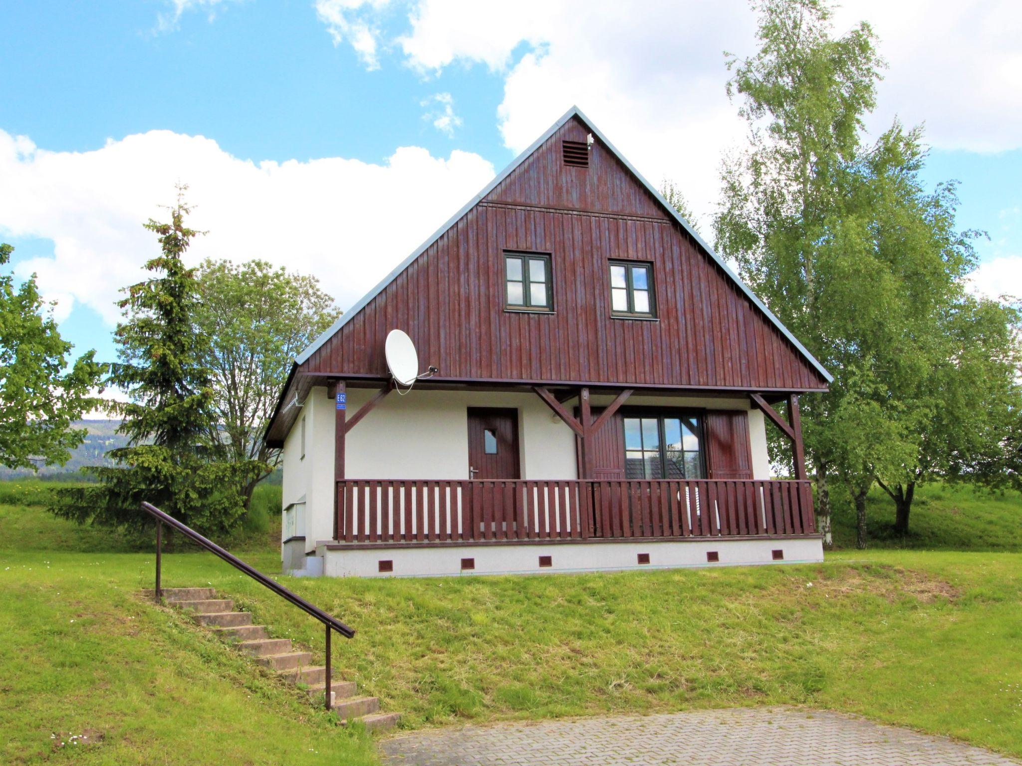 Foto 34 - Casa con 3 camere da letto a Černý Důl con piscina e giardino