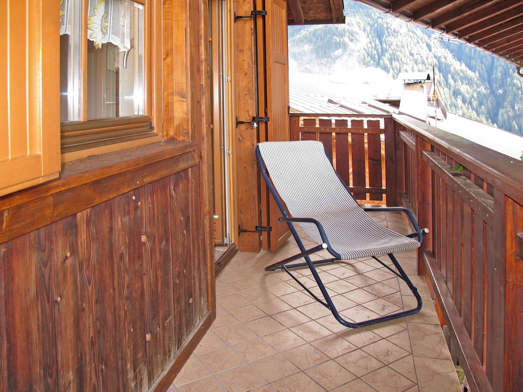 Photo 10 - 9 bedroom House in San Giovanni di Fassa-Sèn Jan with mountain view