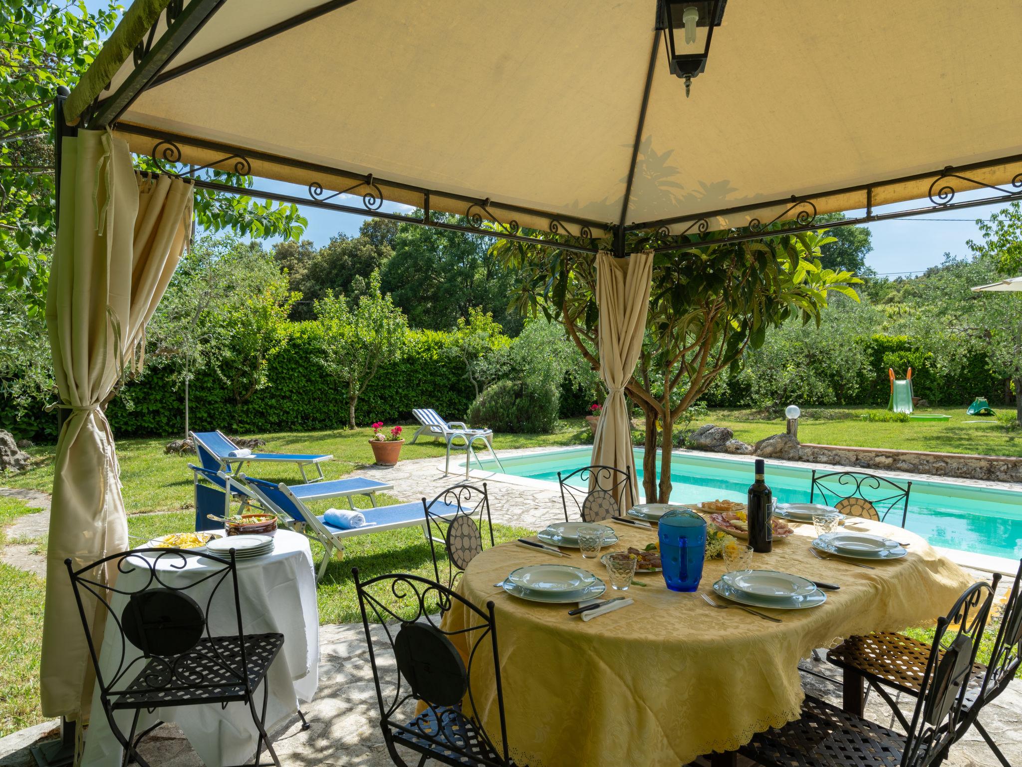 Foto 4 - Casa con 3 camere da letto a San Gimignano con piscina privata e giardino