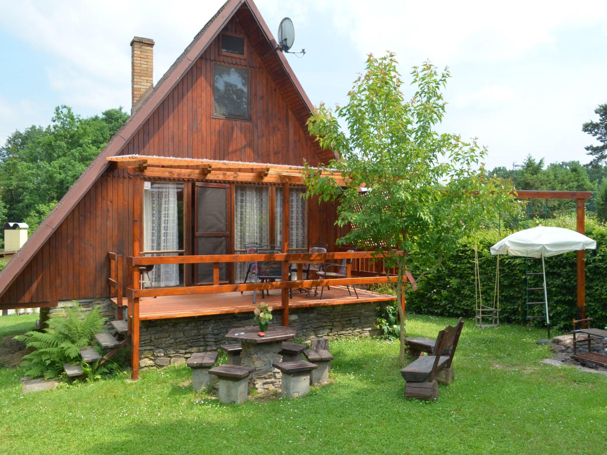 Foto 14 - Haus mit 2 Schlafzimmern in Žabovřesky mit garten und terrasse