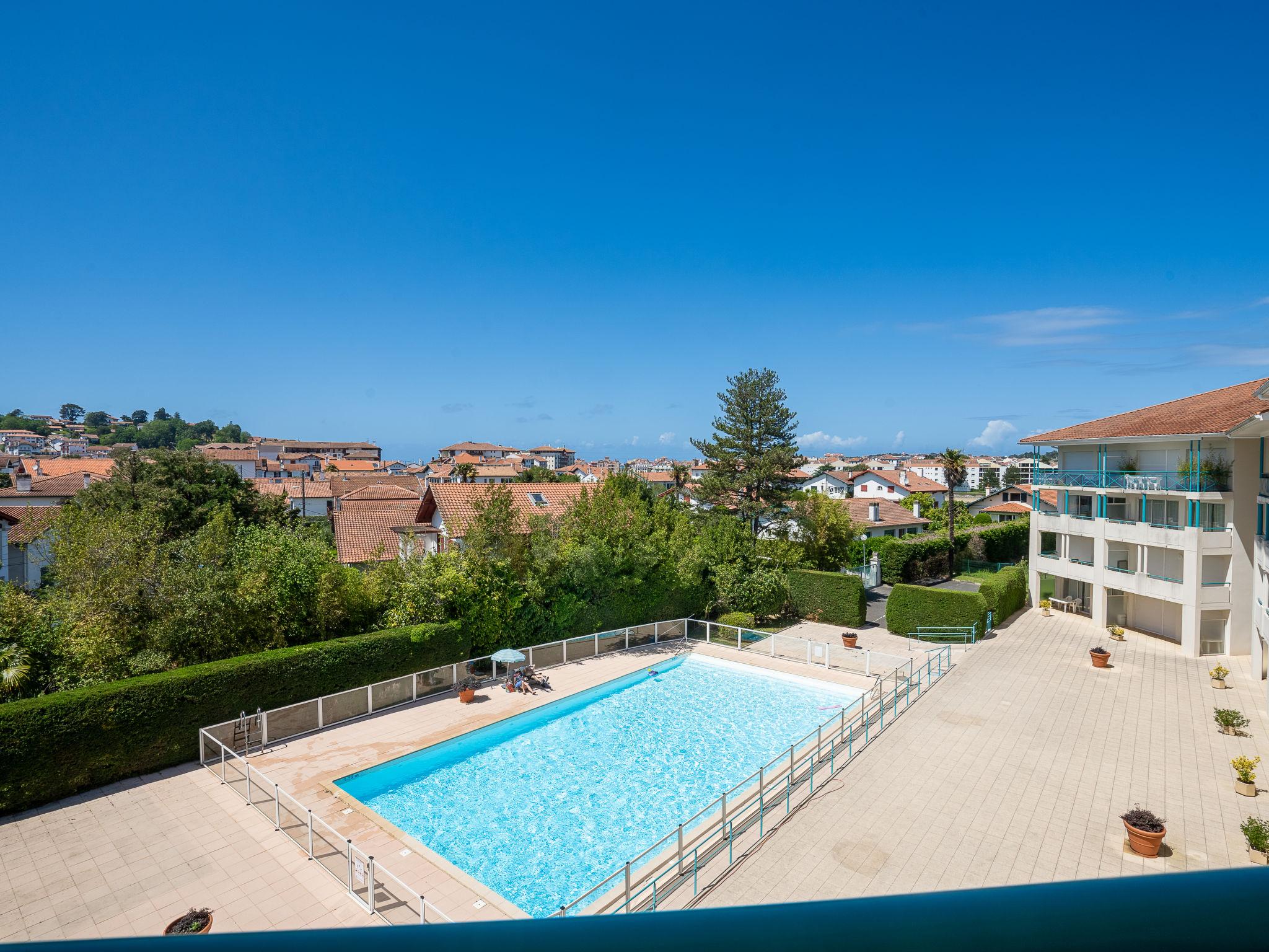 Foto 5 - Appartamento con 2 camere da letto a Ciboure con piscina e vista mare