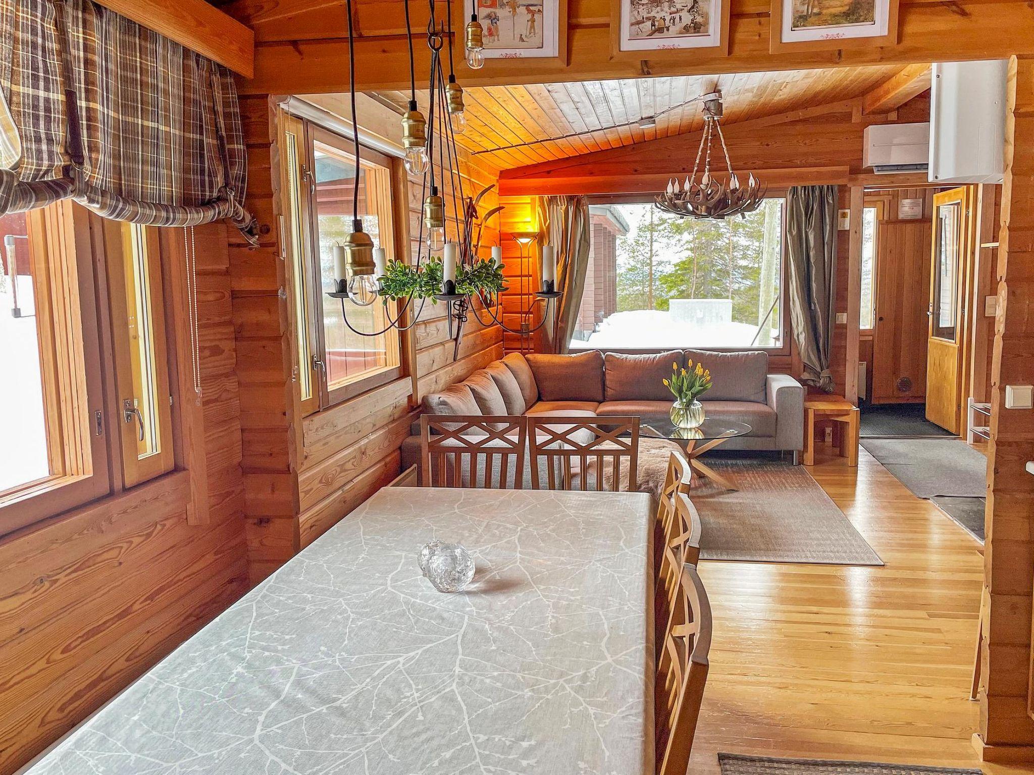 Foto 4 - Casa de 3 habitaciones en Kuusamo con sauna y vistas a la montaña