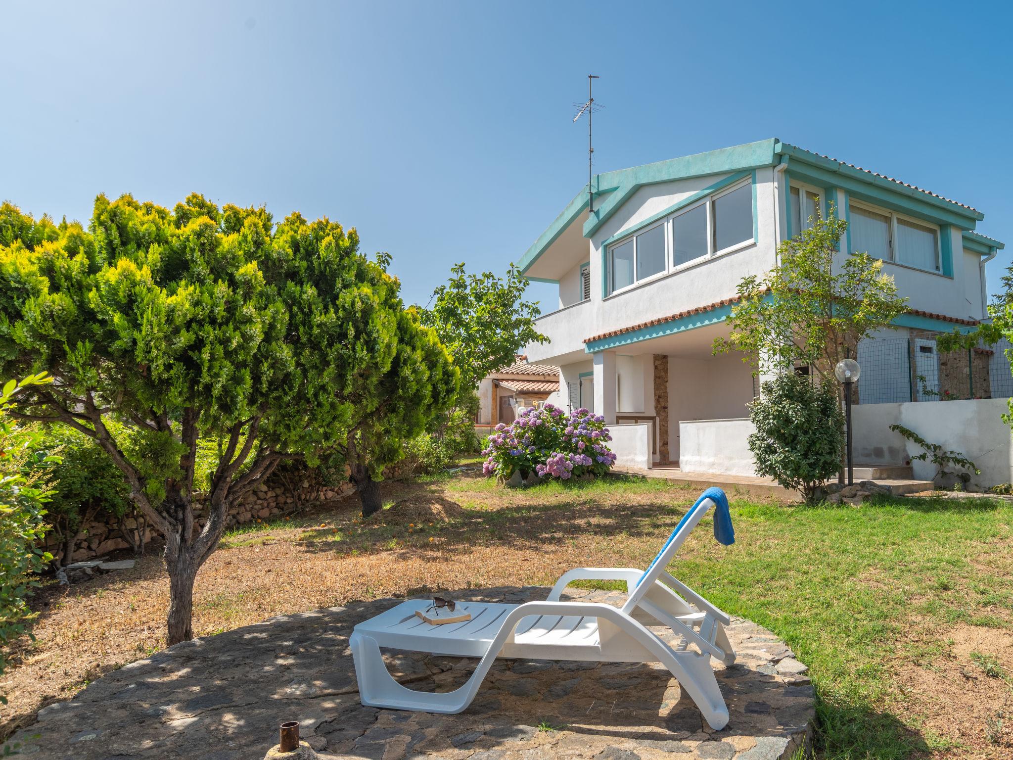 Foto 1 - Apartamento de 2 habitaciones en Olbia con jardín y vistas al mar