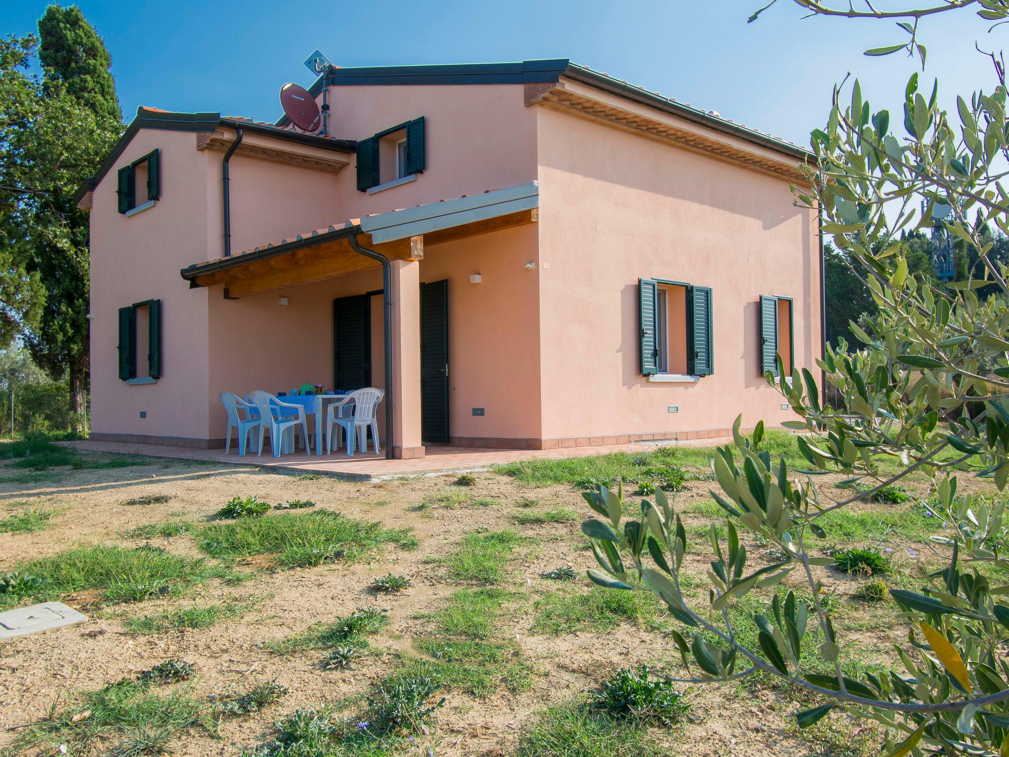 Photo 1 - Maison de 4 chambres à Guardistallo avec jardin et vues à la mer