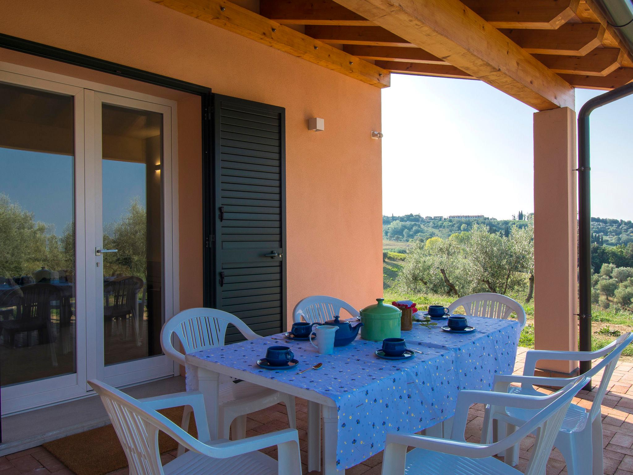 Photo 19 - 4 bedroom House in Guardistallo with garden and sea view
