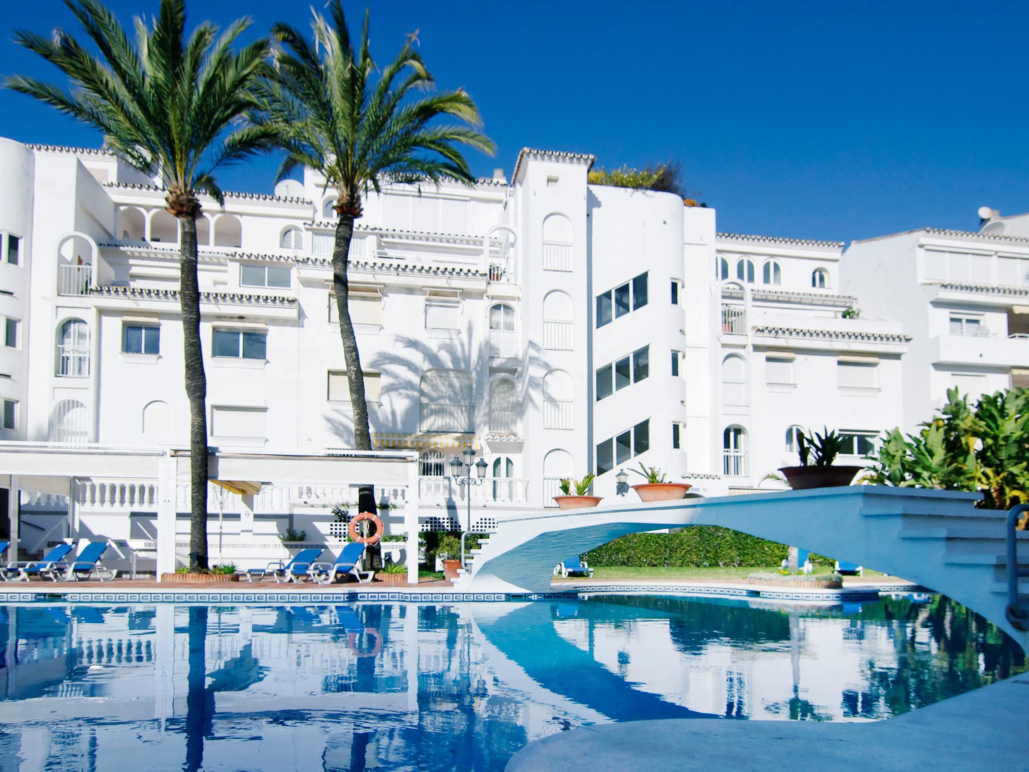 Photo 1 - 2 bedroom Apartment in Marbella with swimming pool and terrace