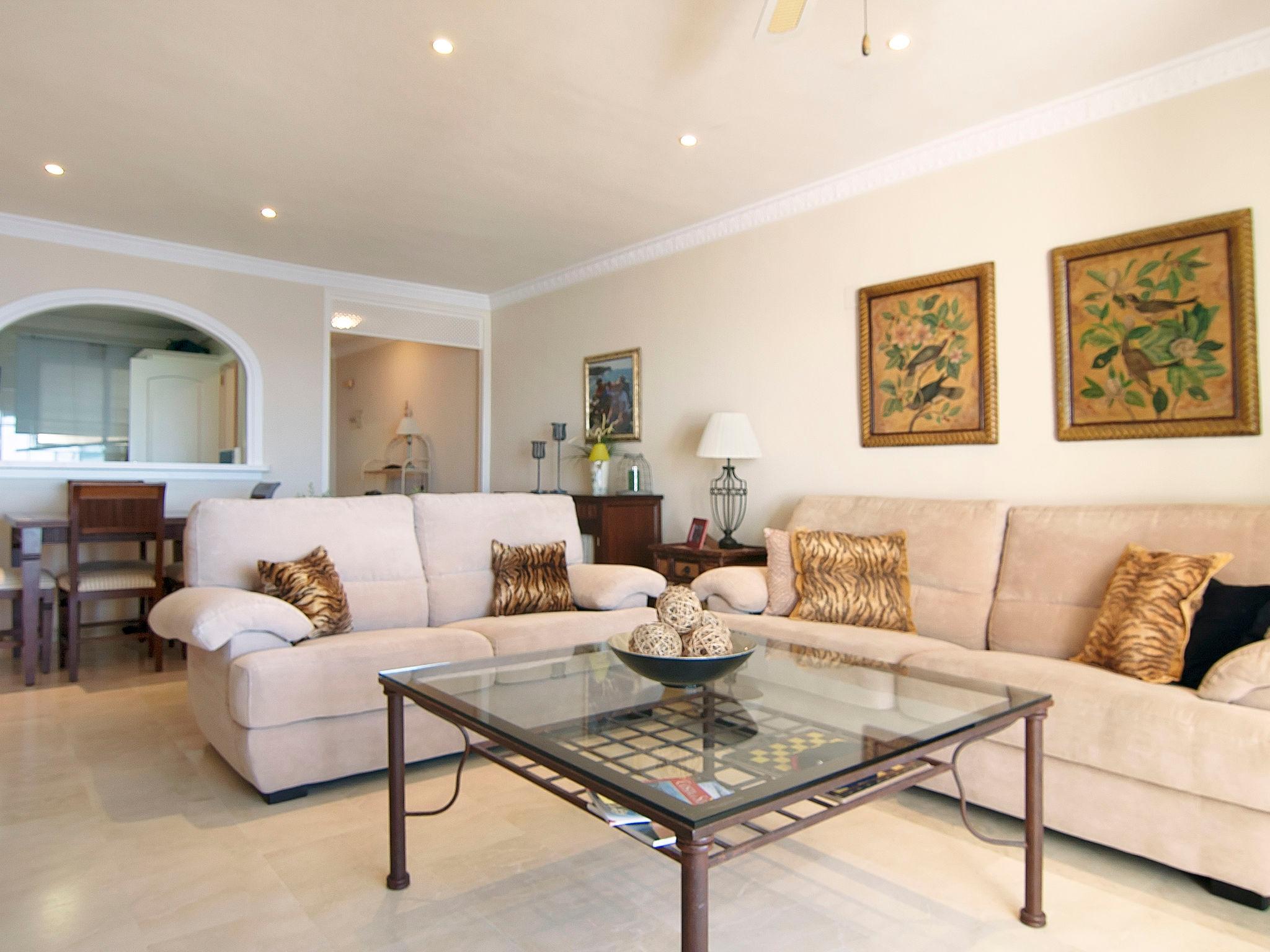 Photo 3 - 2 bedroom Apartment in Marbella with swimming pool and terrace