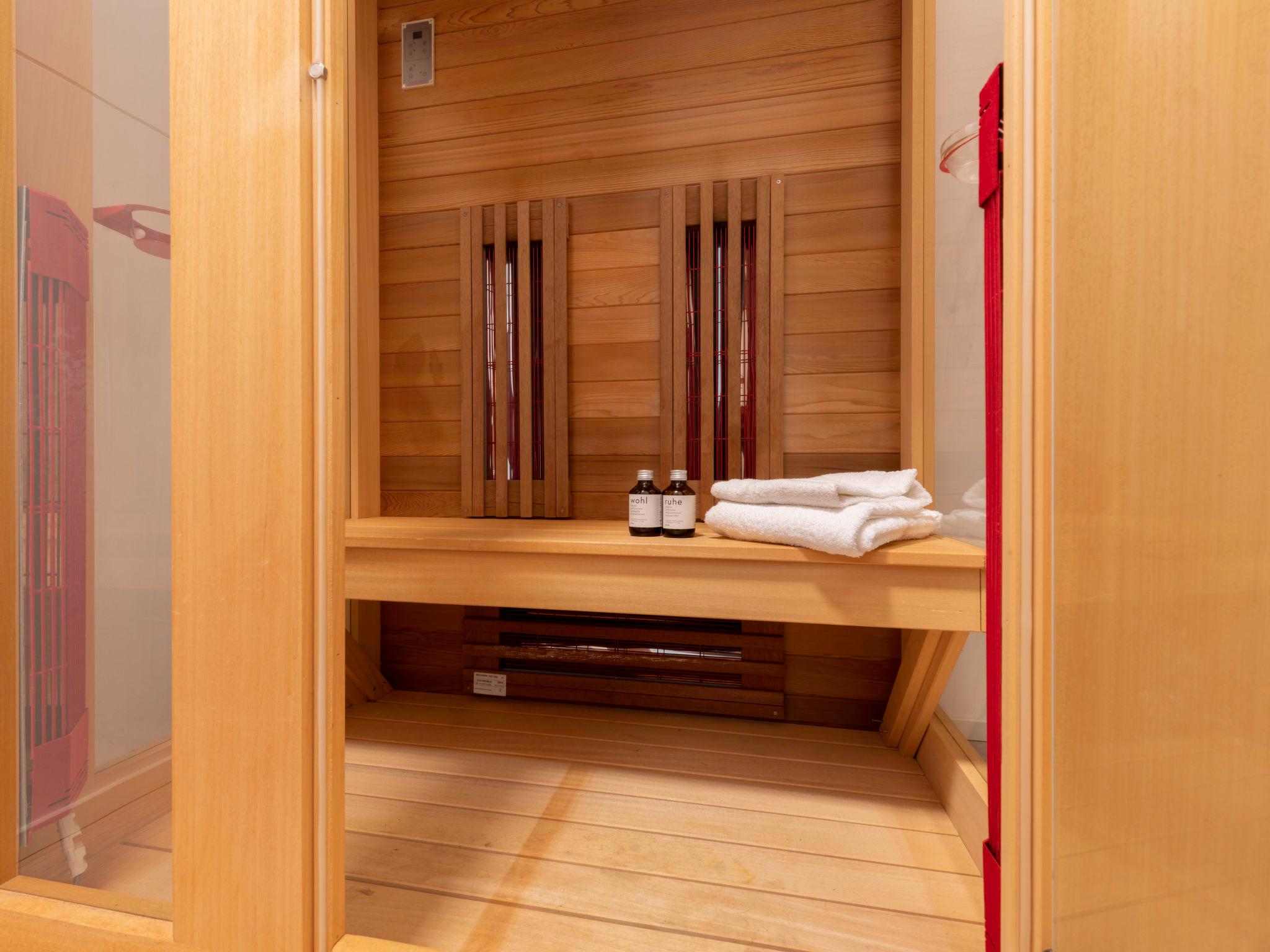 Foto 5 - Casa con 2 camere da letto a Wemeldinge con terrazza e sauna