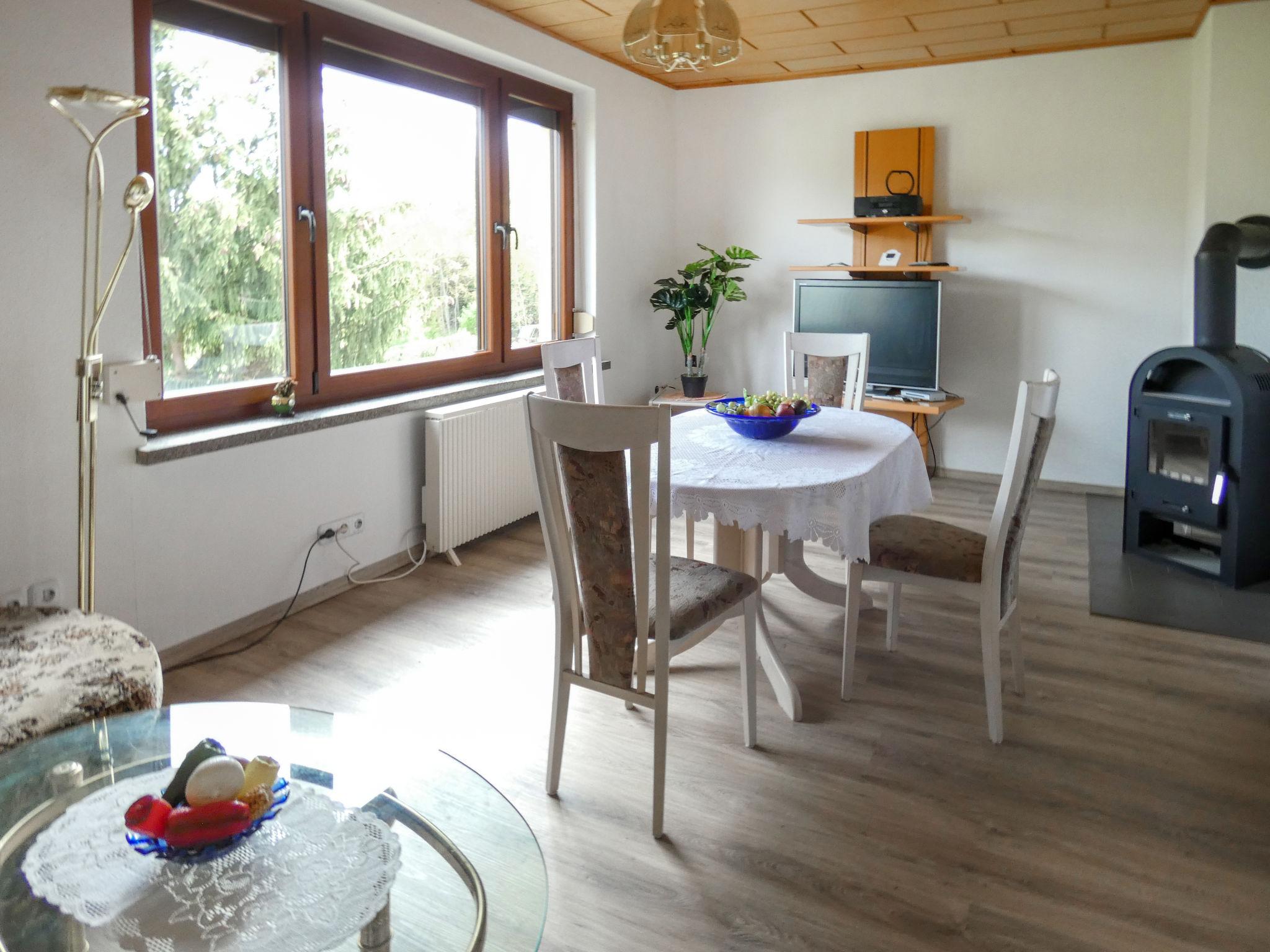 Photo 2 - 1 bedroom Apartment in Lichtenstein/Sa. with garden