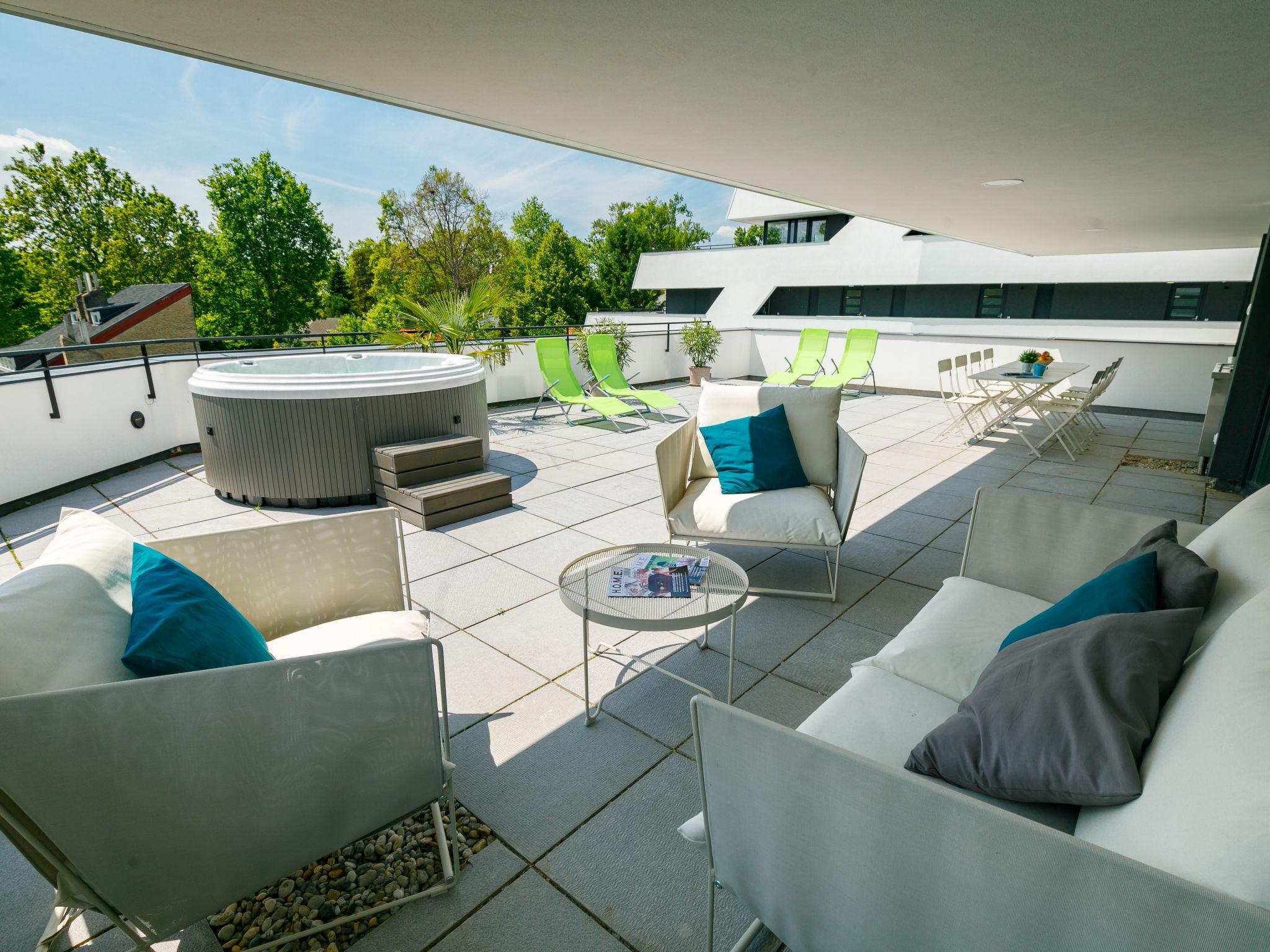 Photo 3 - Appartement de 2 chambres à Balatonszemes avec piscine et jardin