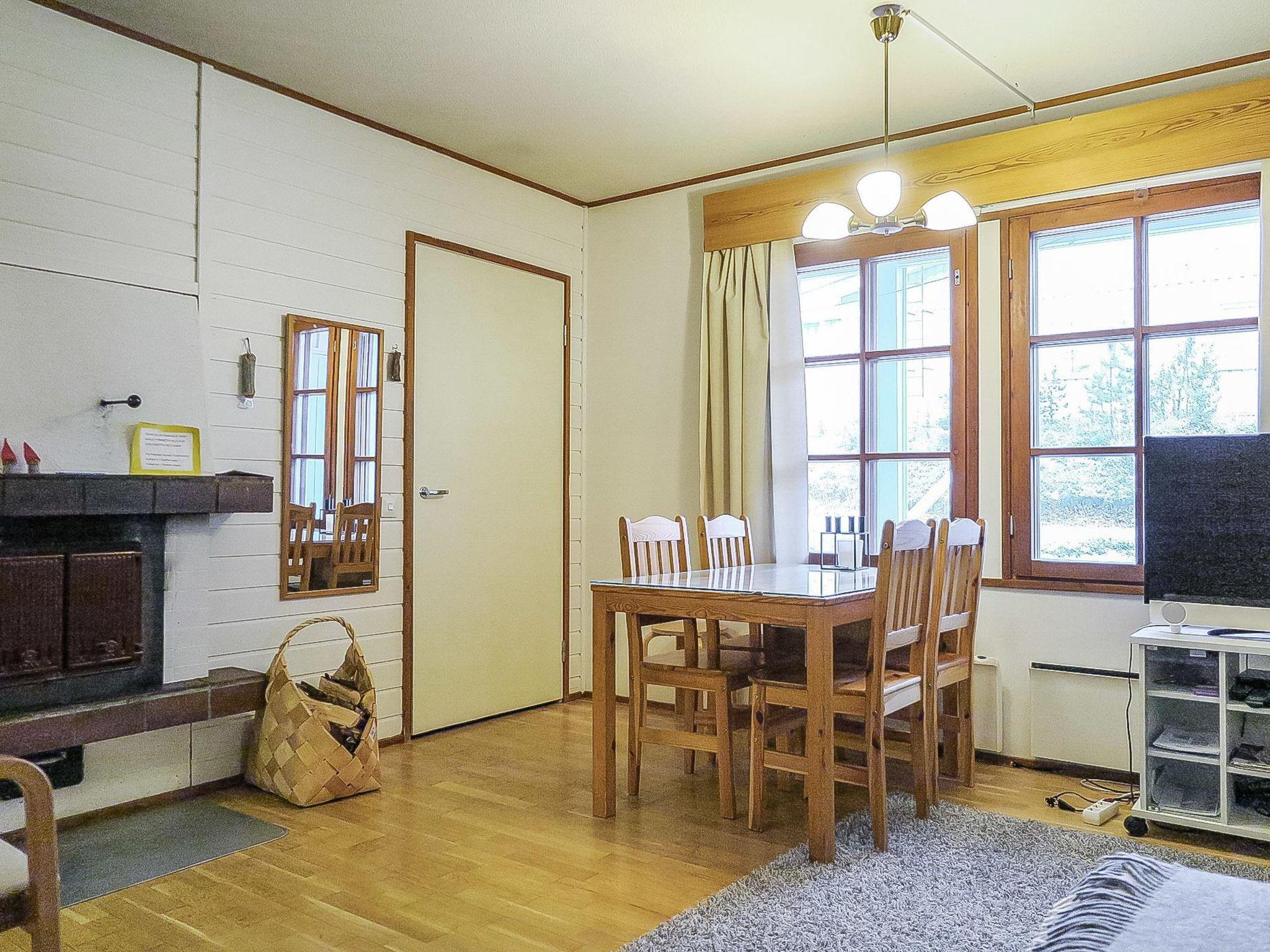 Foto 4 - Haus mit 1 Schlafzimmer in Inari mit sauna und blick auf die berge