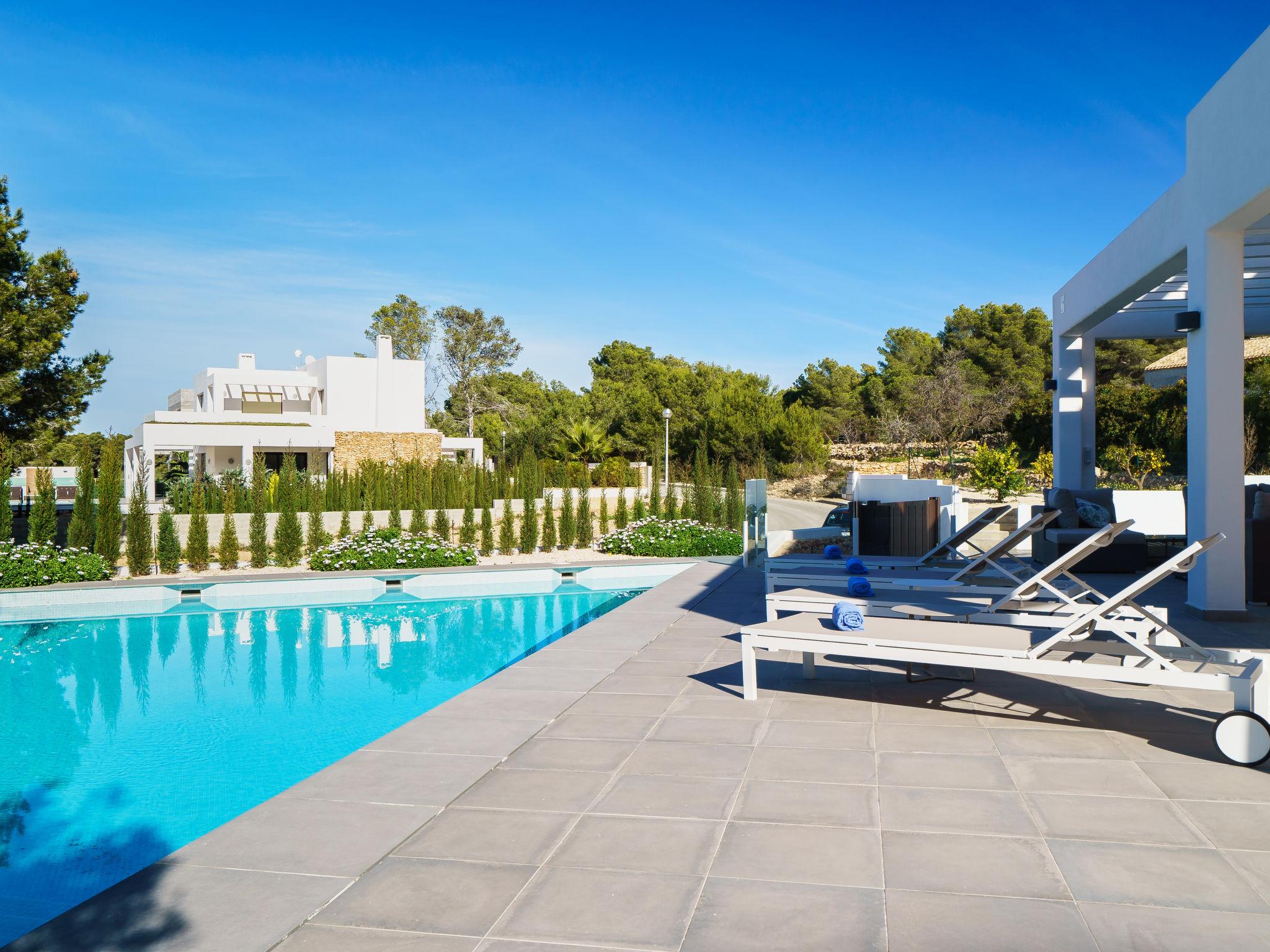 Foto 26 - Casa con 4 camere da letto a Jávea con piscina privata e giardino