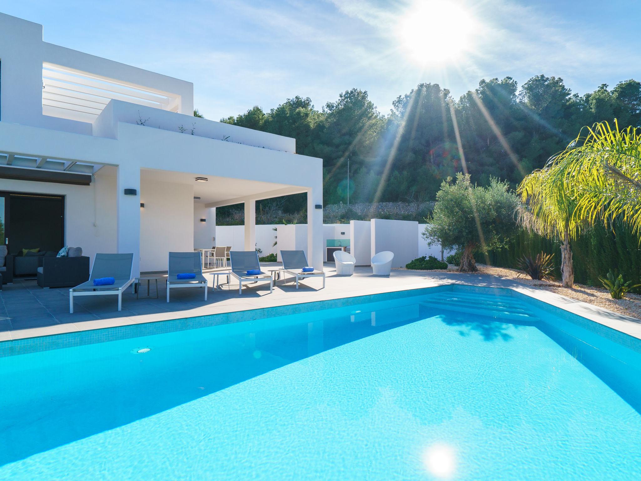 Photo 2 - Maison de 4 chambres à Jávea avec piscine privée et vues à la mer