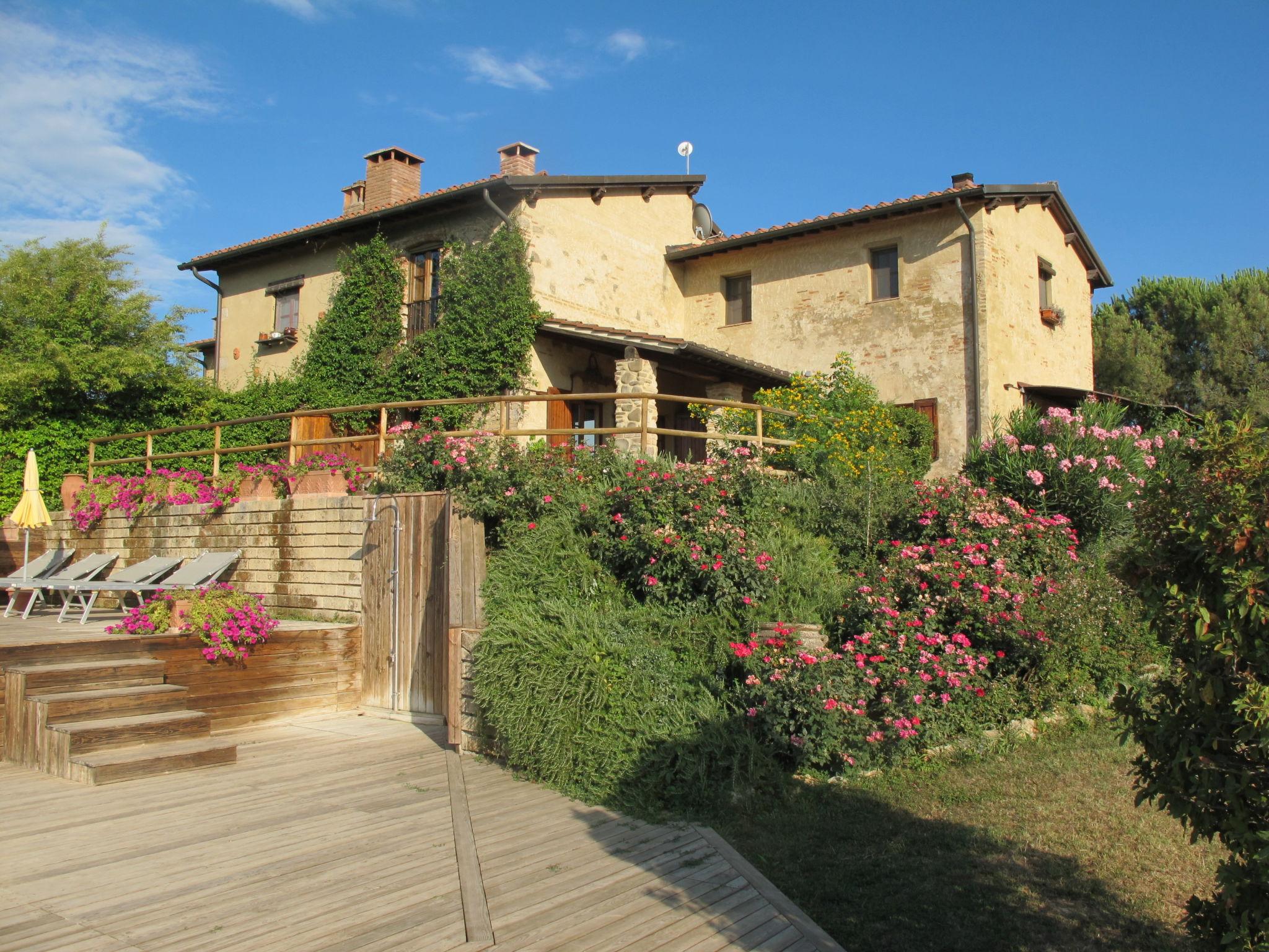 Foto 47 - Haus mit 4 Schlafzimmern in San Gimignano mit privater pool und garten