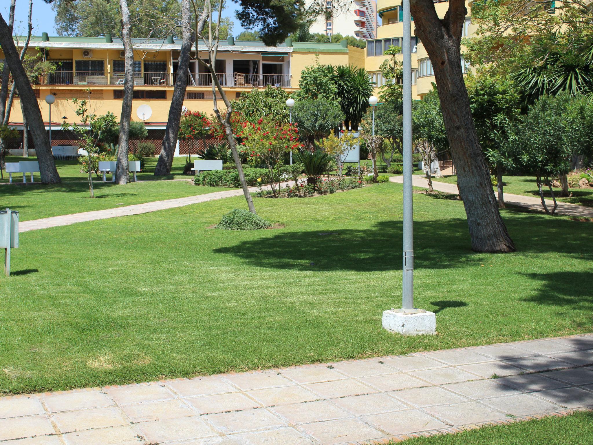 Photo 21 - Appartement de 2 chambres à Torremolinos avec piscine et vues à la mer