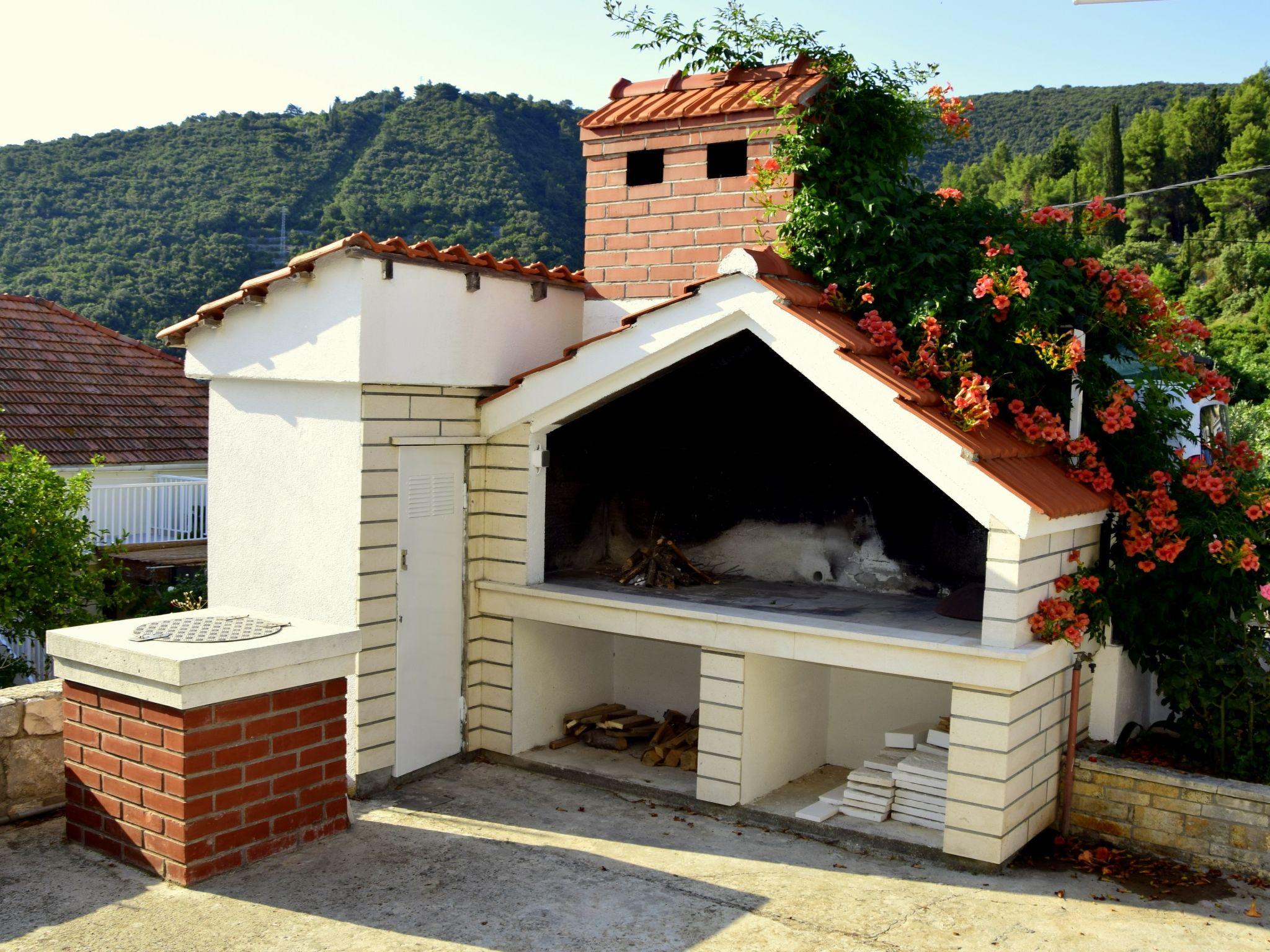 Foto 3 - Casa de 4 habitaciones en Korčula con terraza y vistas al mar