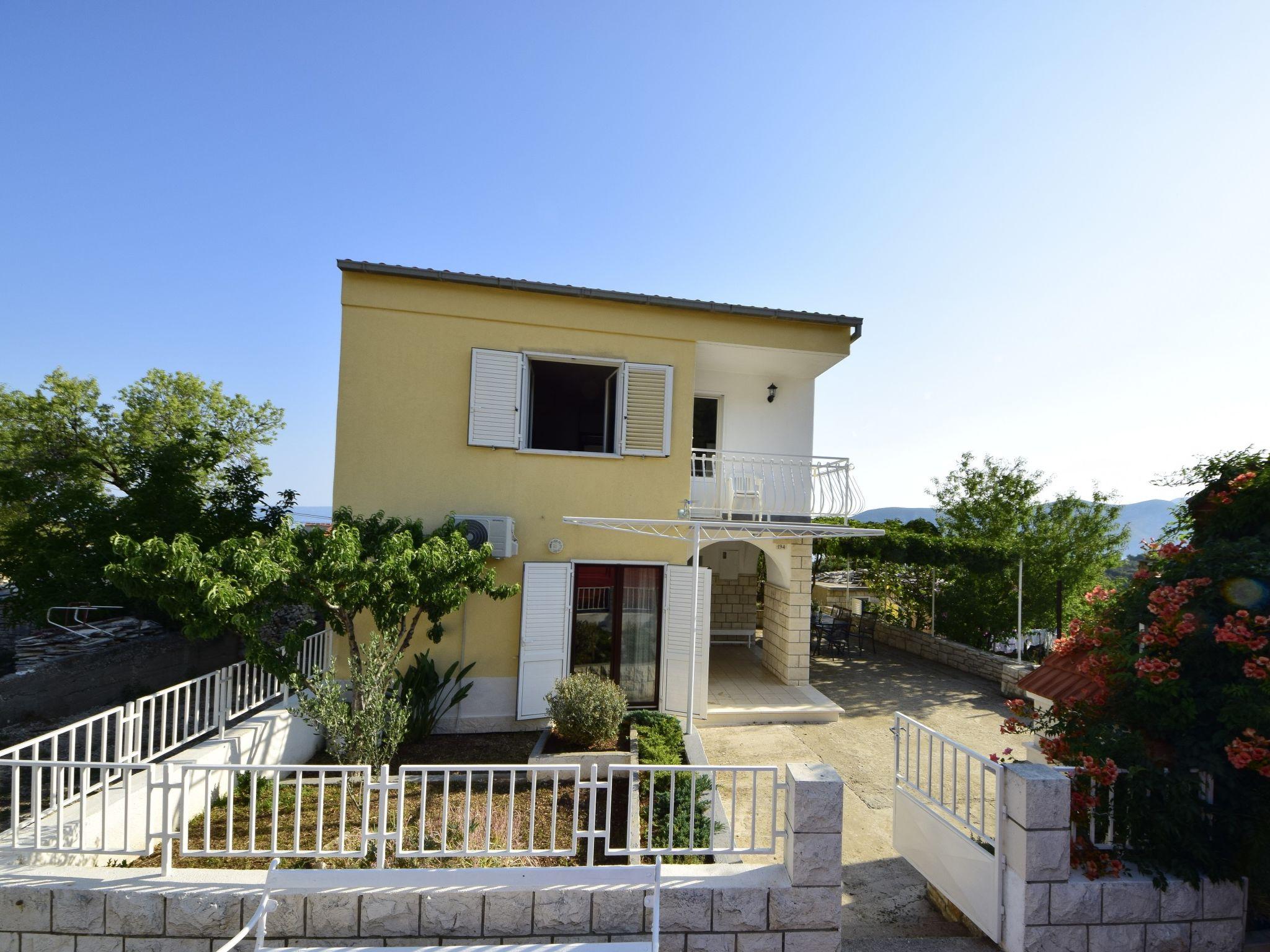 Foto 22 - Casa con 4 camere da letto a Korčula con terrazza e vista mare