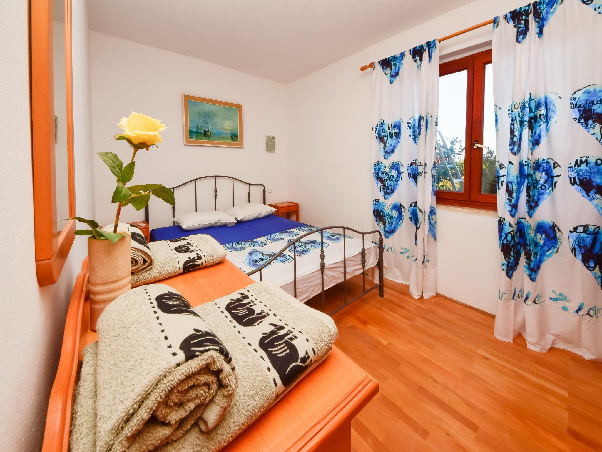 Photo 14 - Maison de 4 chambres à Korčula avec terrasse et vues à la mer