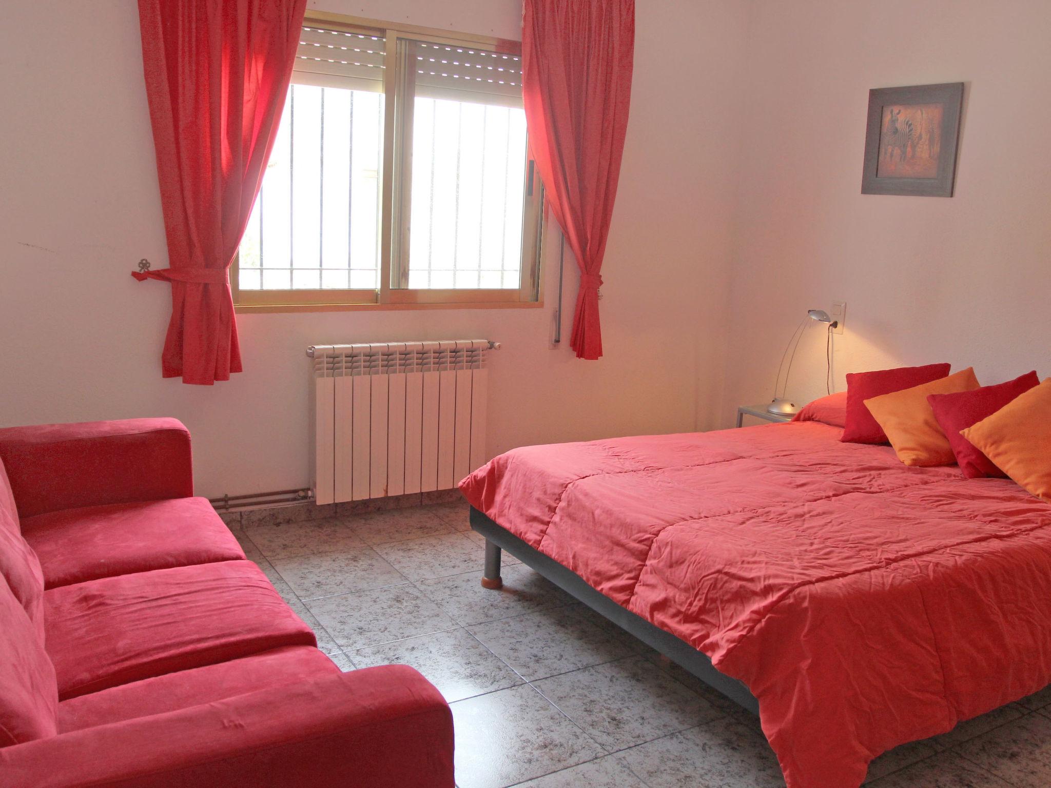 Photo 18 - 3 bedroom House in l'Ampolla with private pool and garden