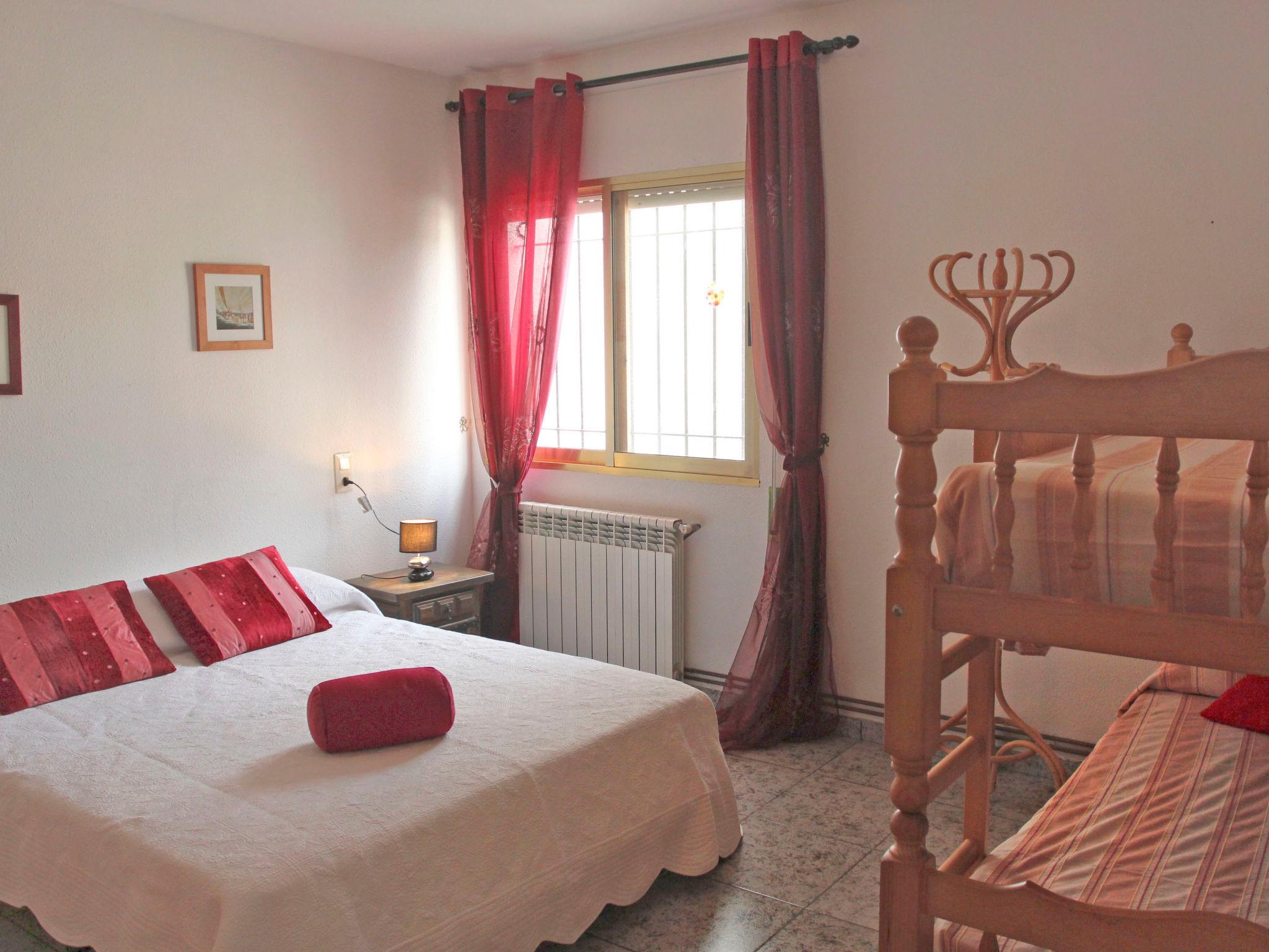 Photo 14 - 3 bedroom House in l'Ampolla with private pool and garden