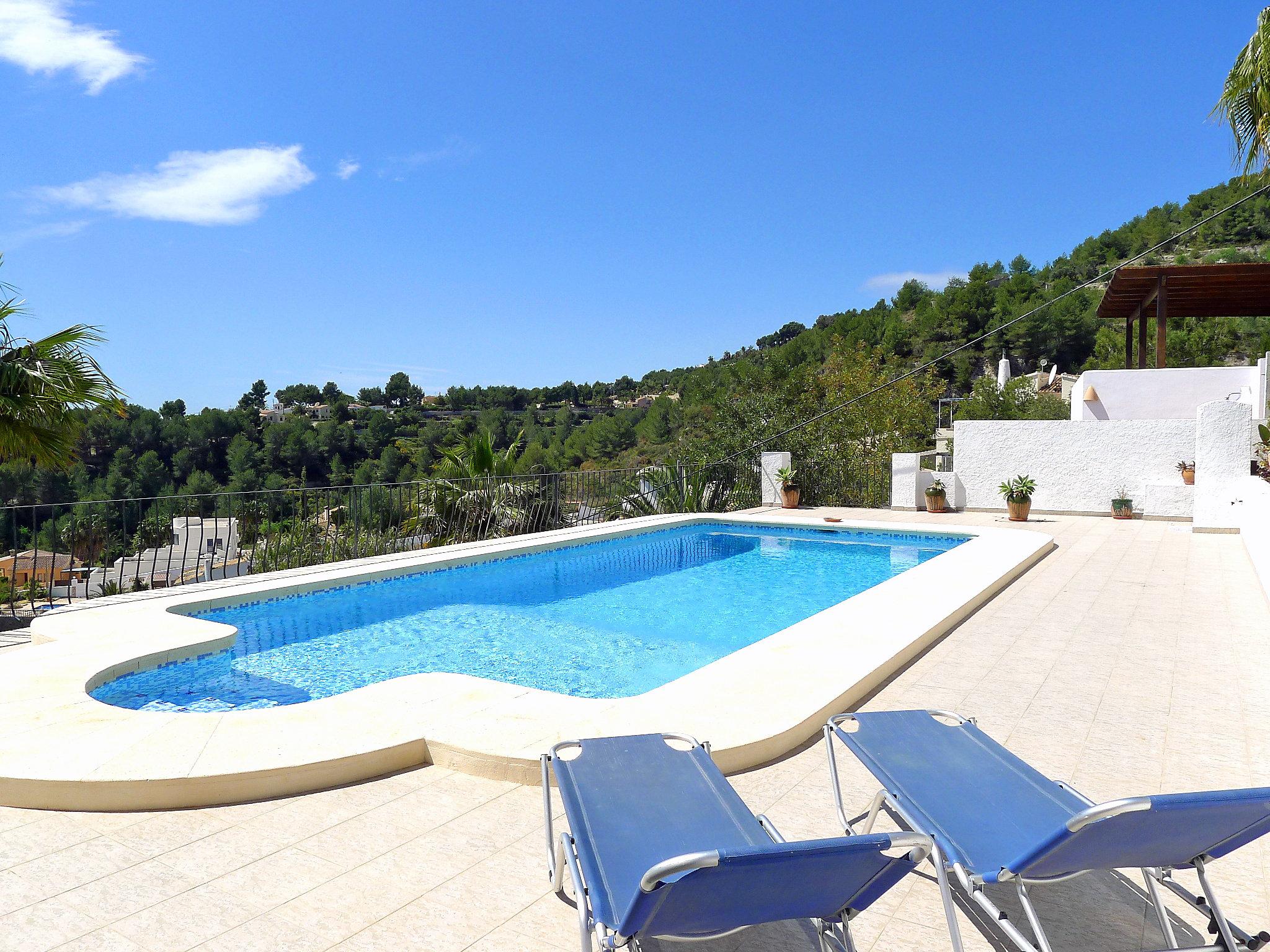 Foto 3 - Casa de 3 quartos em Benissa com piscina privada e vistas do mar
