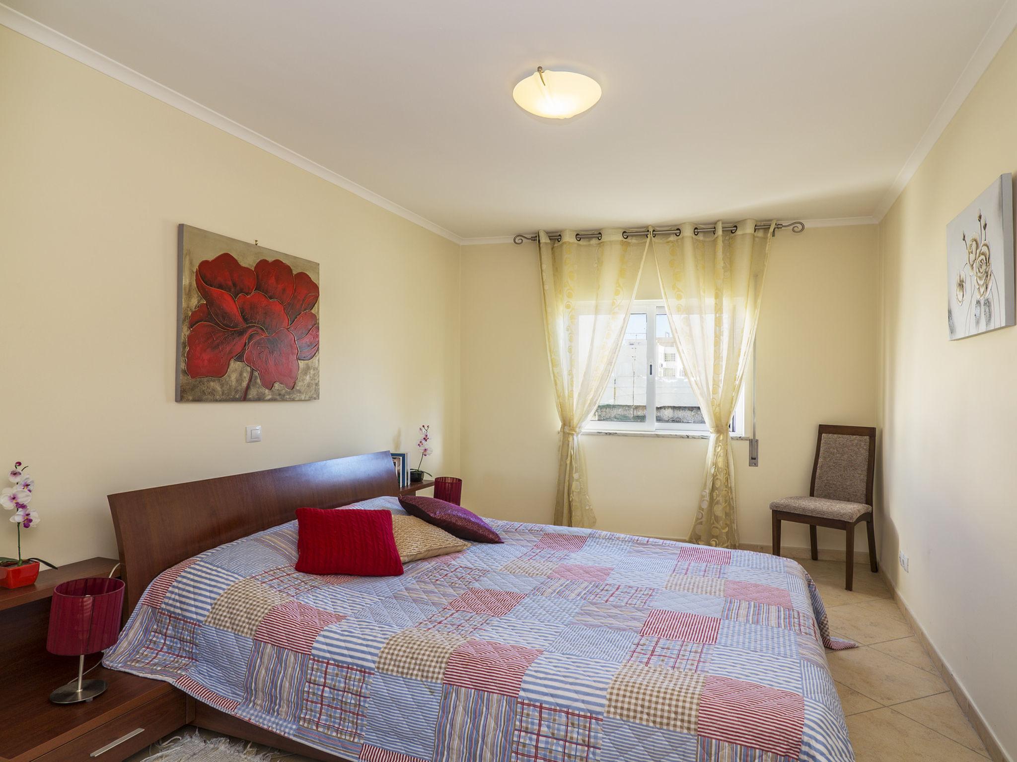Foto 9 - Appartamento con 2 camere da letto a Olhão con vista mare