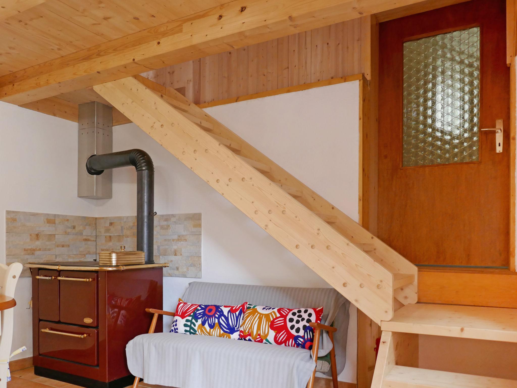 Foto 8 - Haus mit 1 Schlafzimmer in Serravalle mit blick auf die berge
