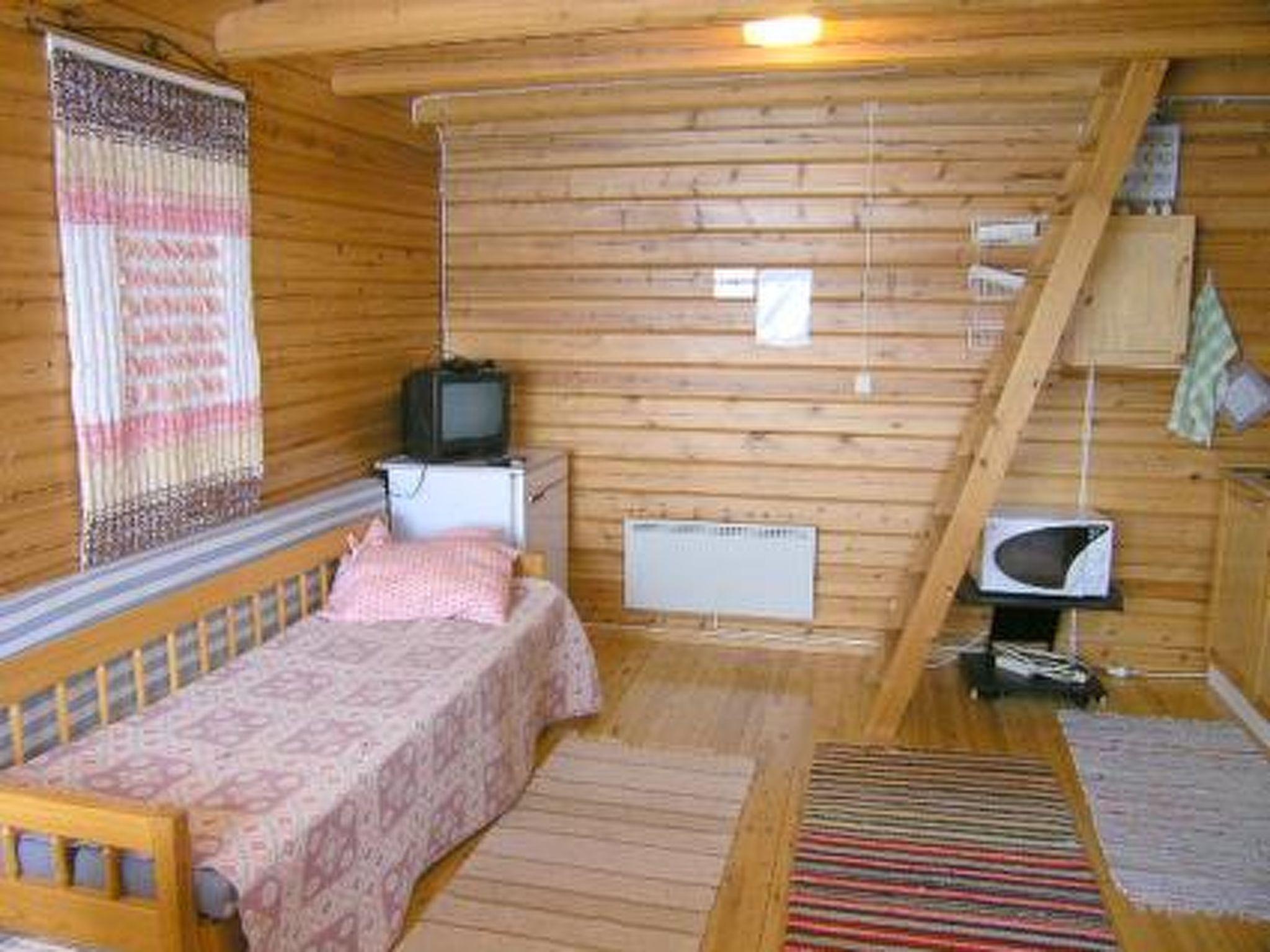 Foto 10 - Haus mit 1 Schlafzimmer in Taivalkoski mit sauna