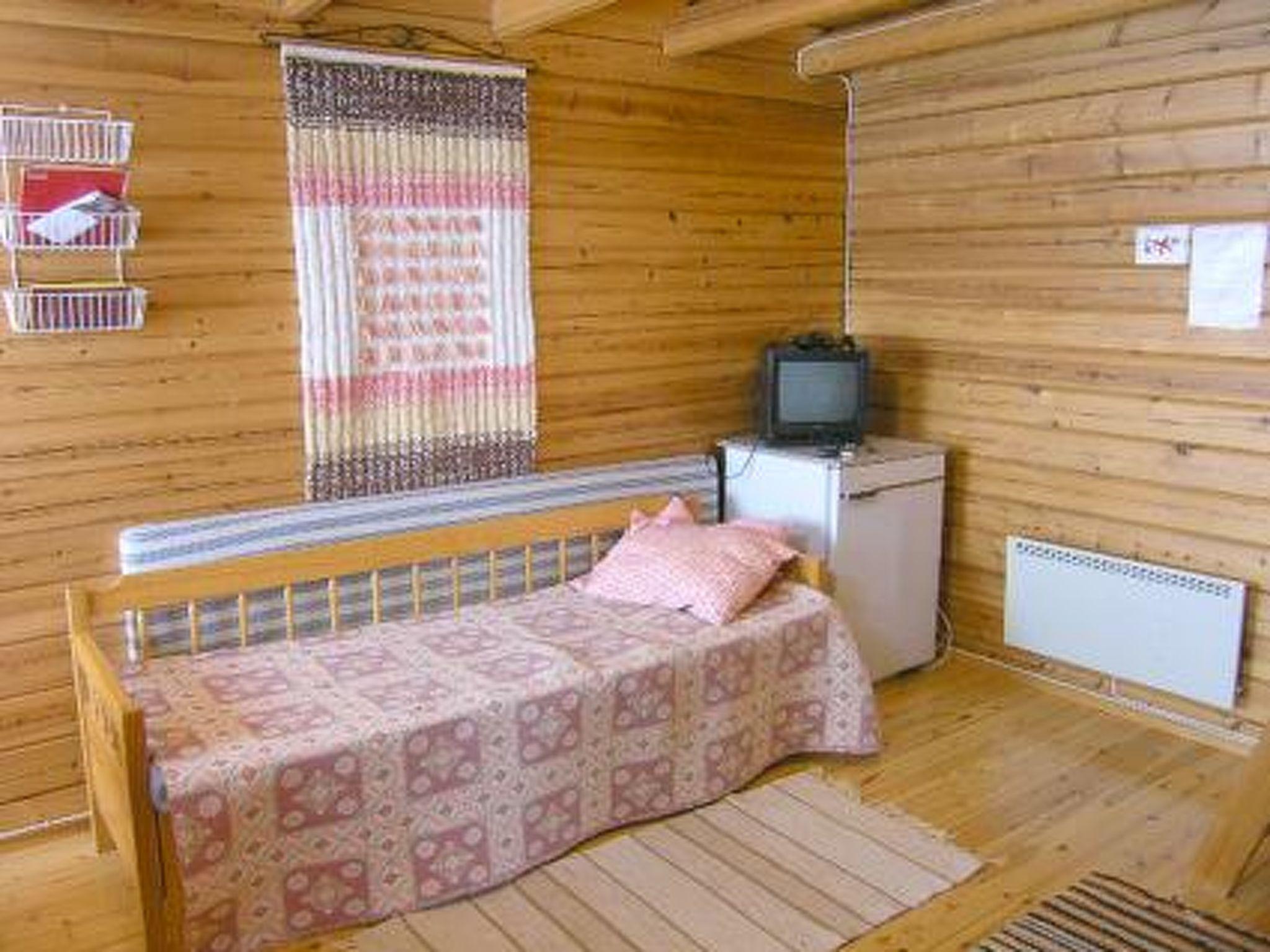 Foto 12 - Casa de 1 habitación en Taivalkoski con sauna